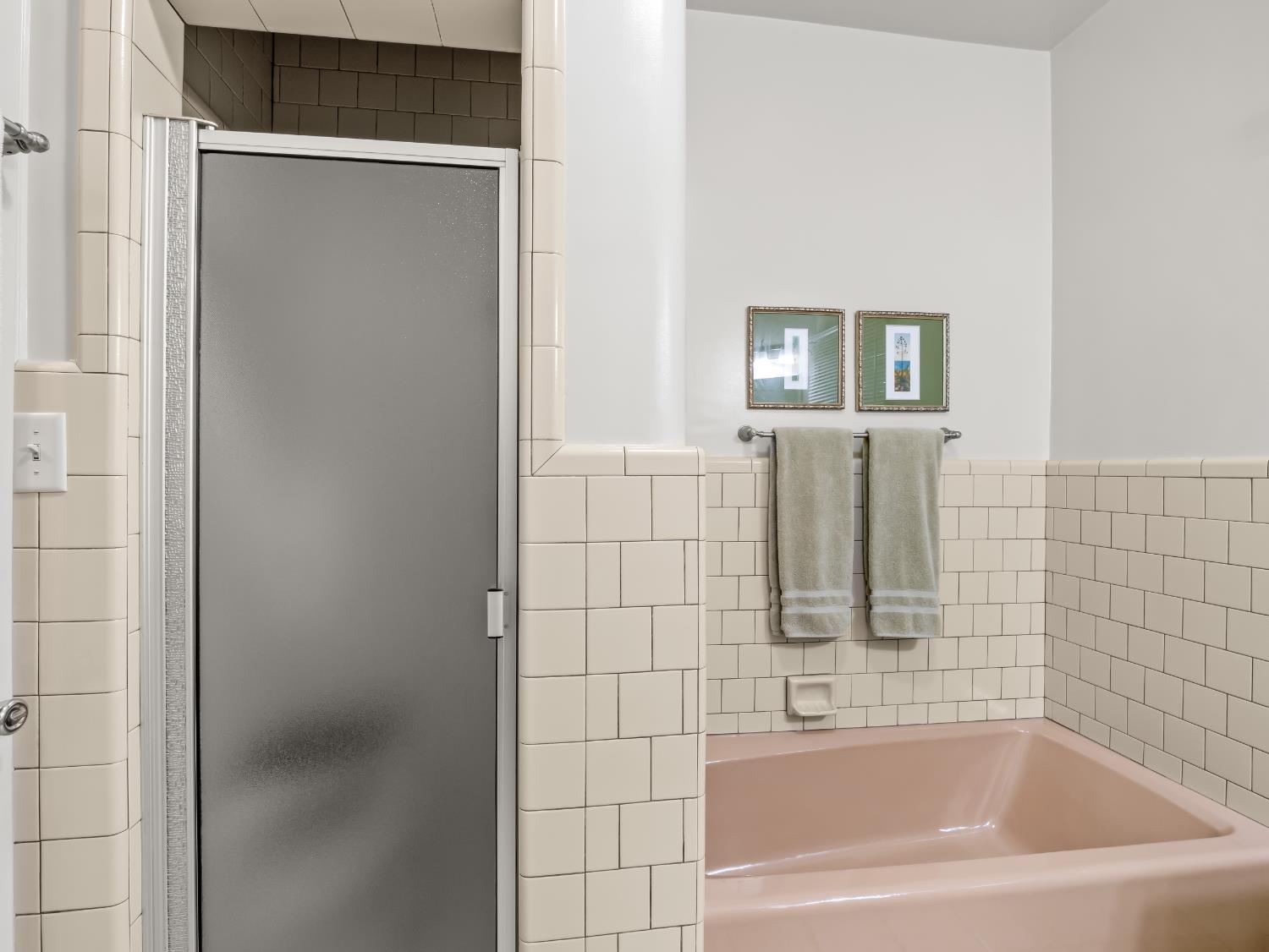 3533 E Alta Ave, Fresno, CA 93702