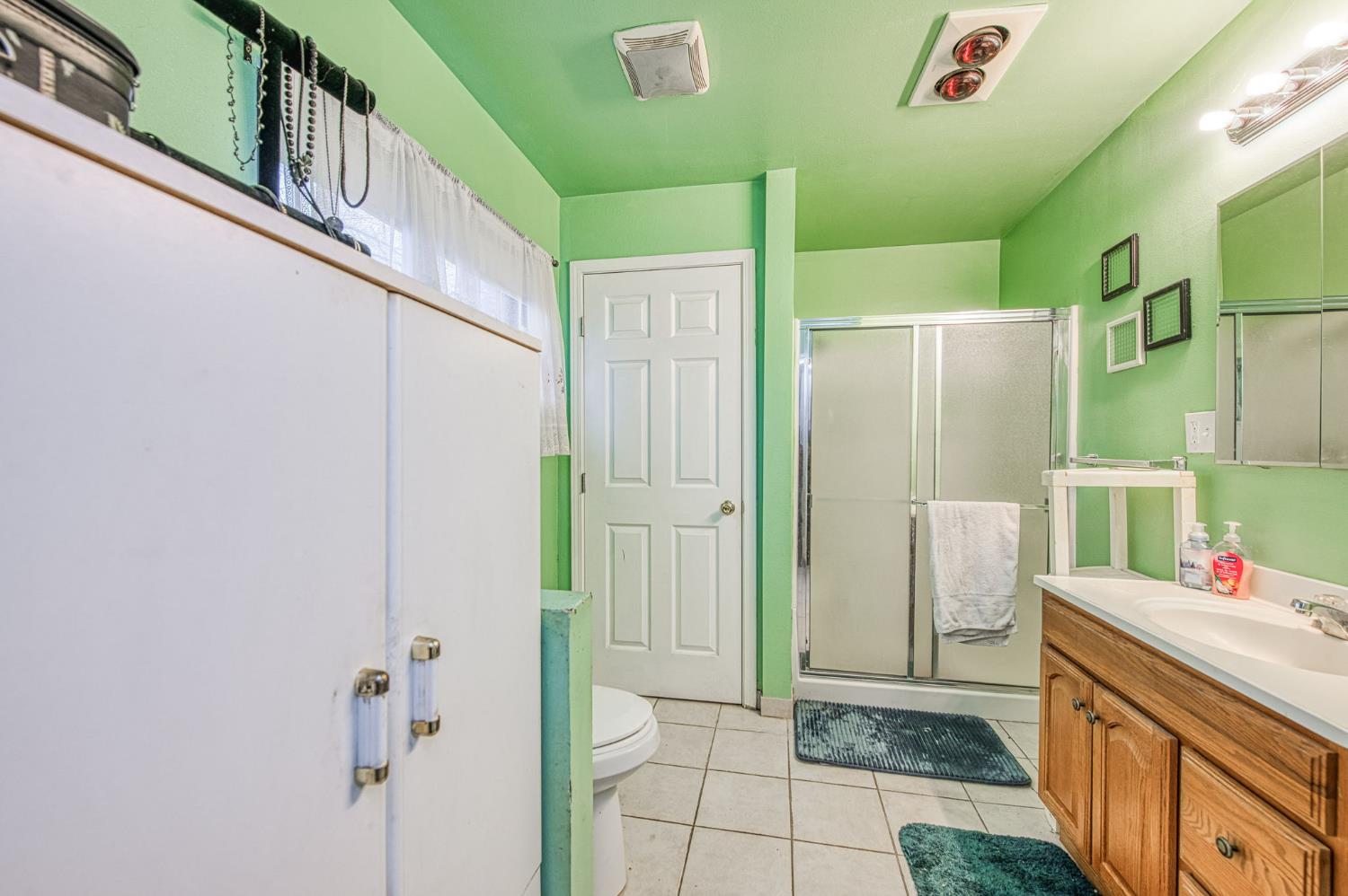 6729 W Clinton Ave, Fresno, CA 93723