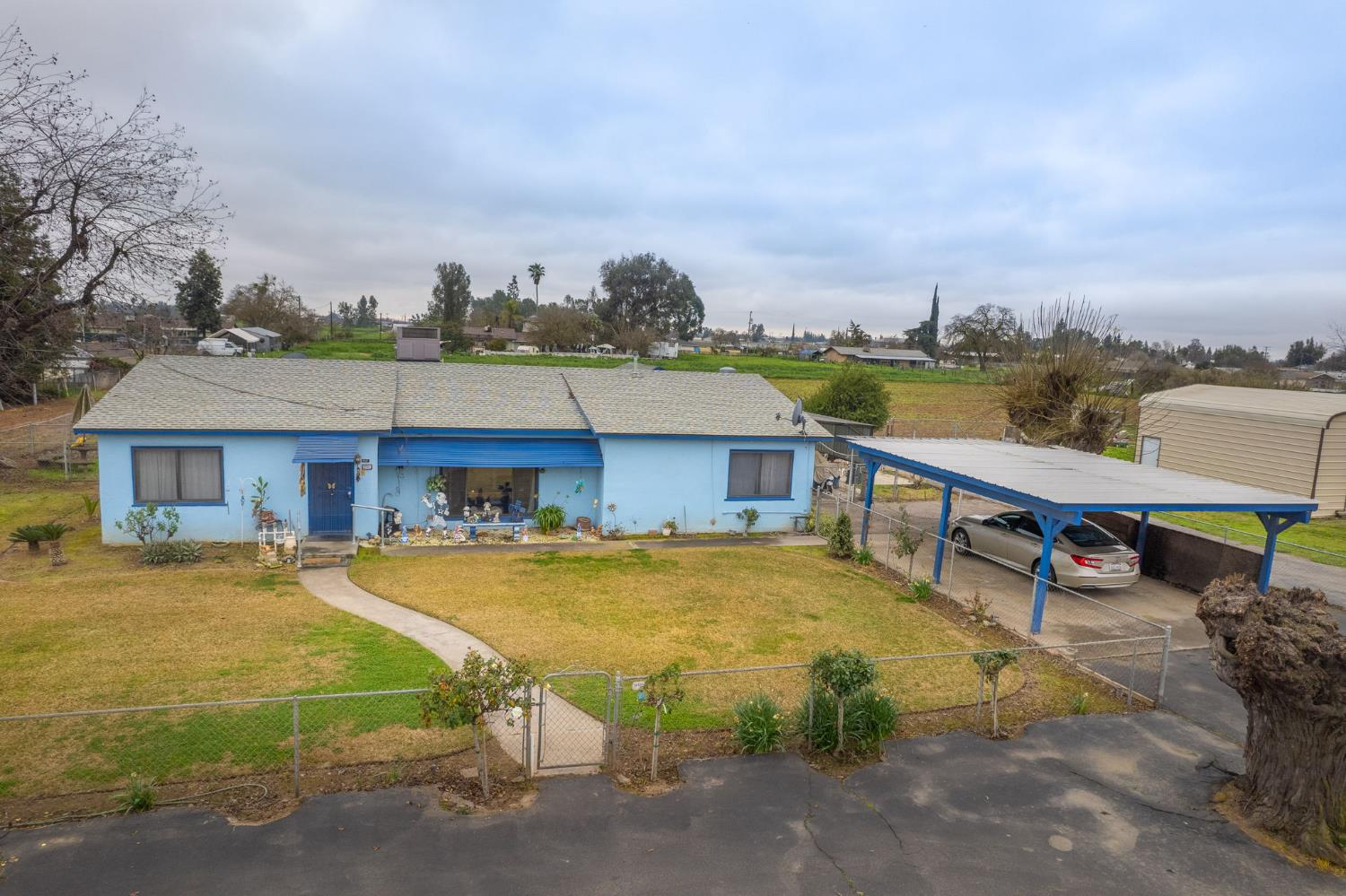 6729 W Clinton Ave, Fresno, CA 93723