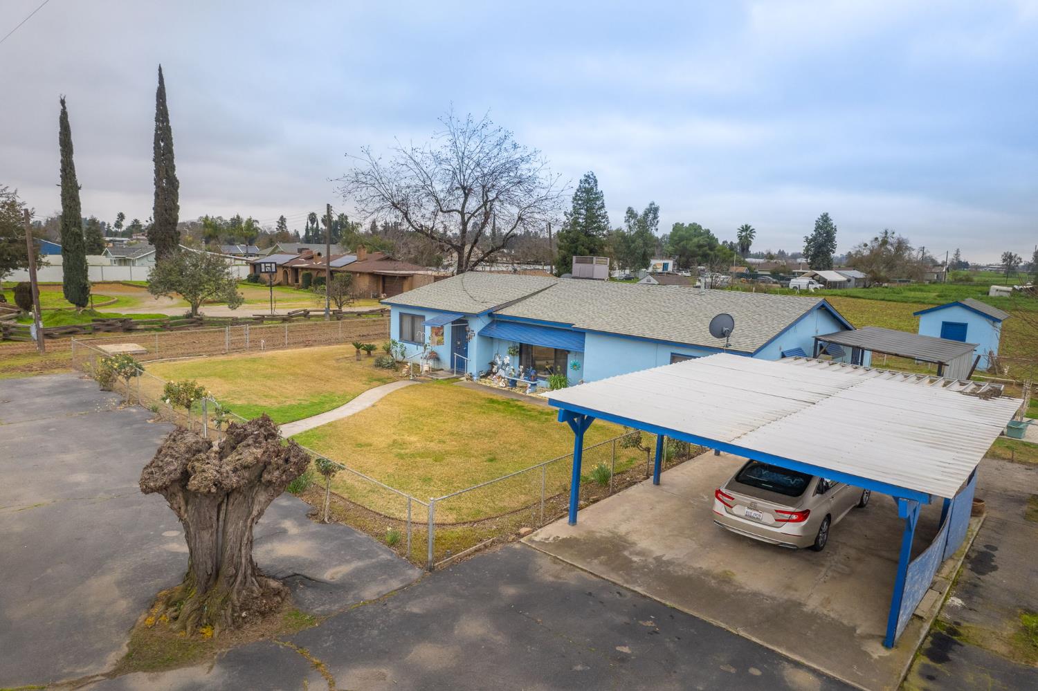 6729 W Clinton Ave, Fresno, CA 93723