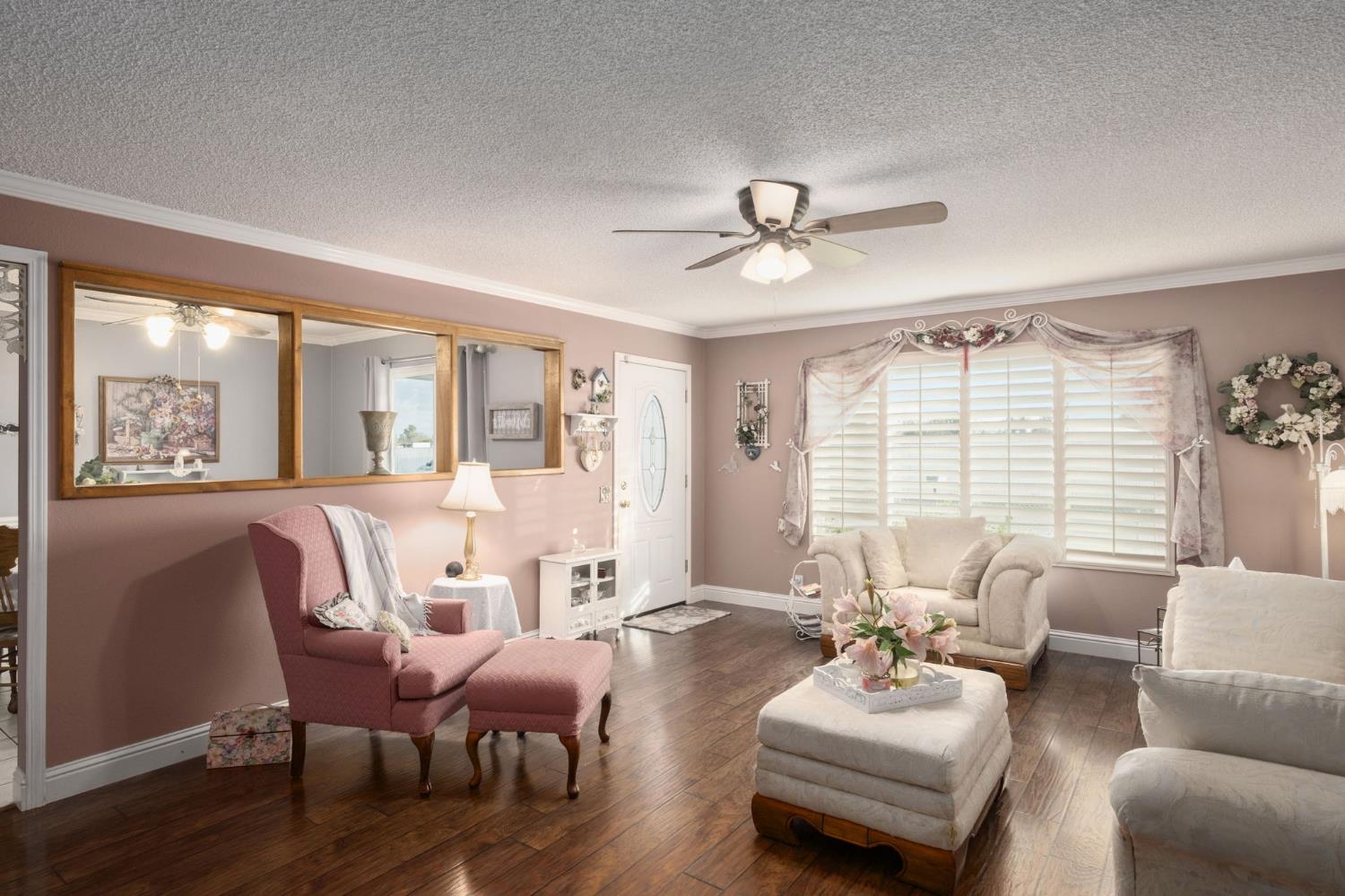 4342 W Dennett Ave, Fresno, CA 93722