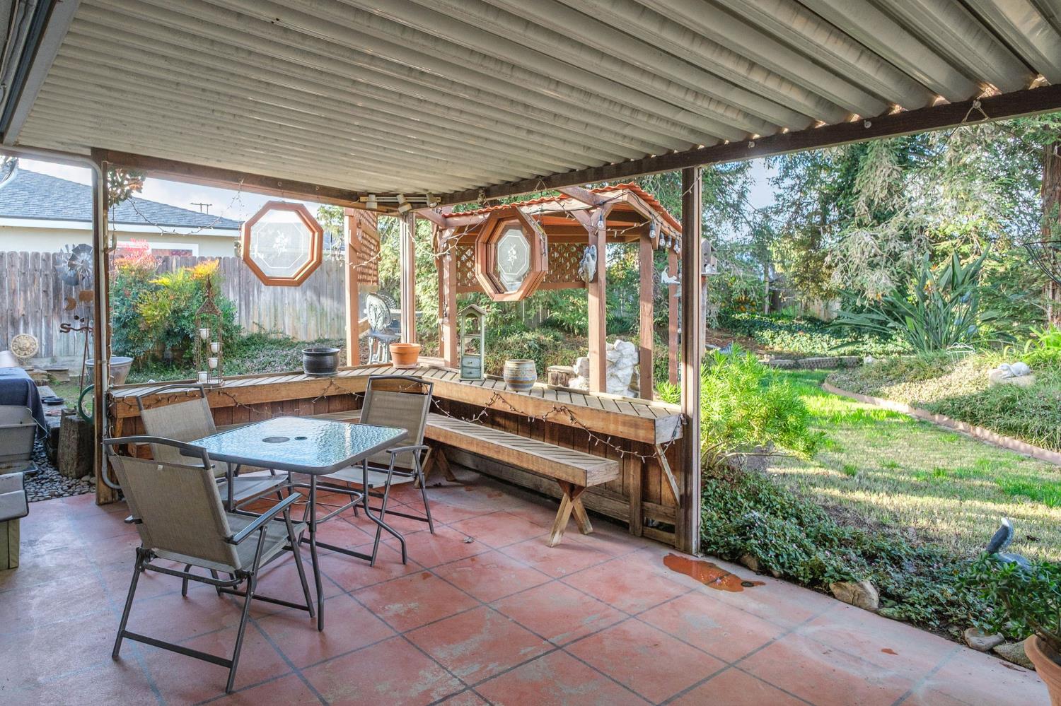 4342 W Dennett Ave, Fresno, CA 93722