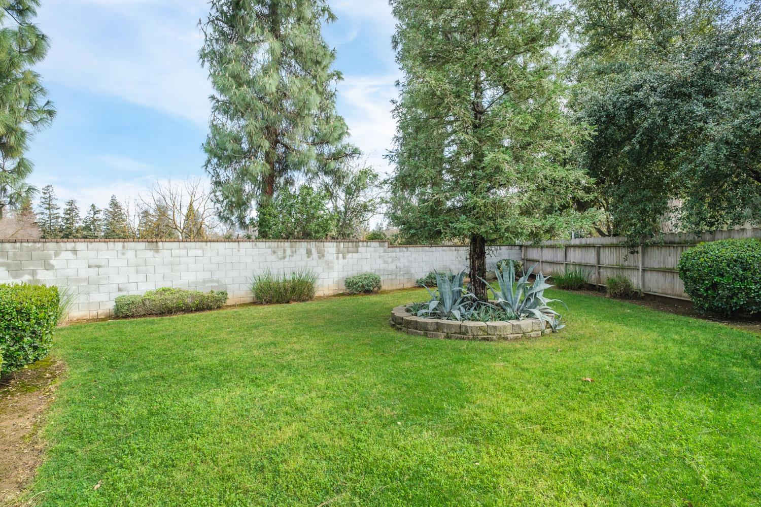 6286 N Malsbary, Fresno, CA 93711