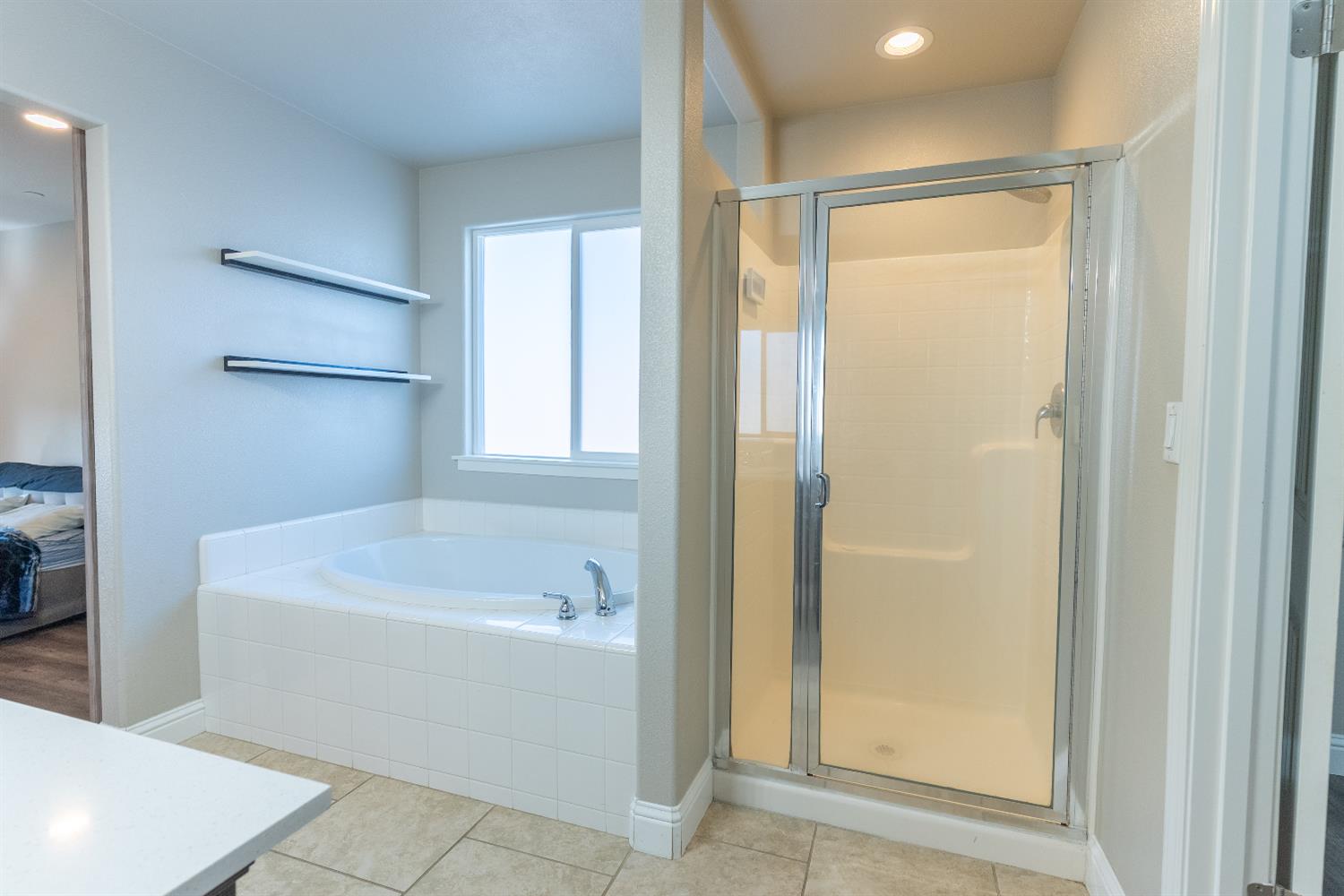 5865 E Beck Ave, Fresno, CA 93727