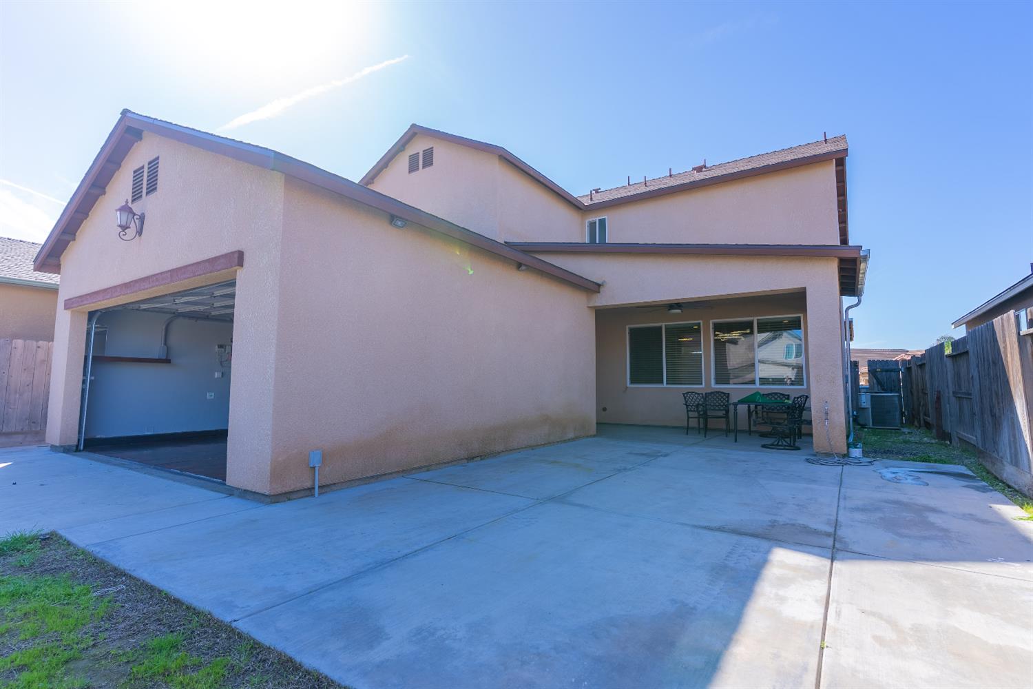 5865 E Beck Ave, Fresno, CA 93727