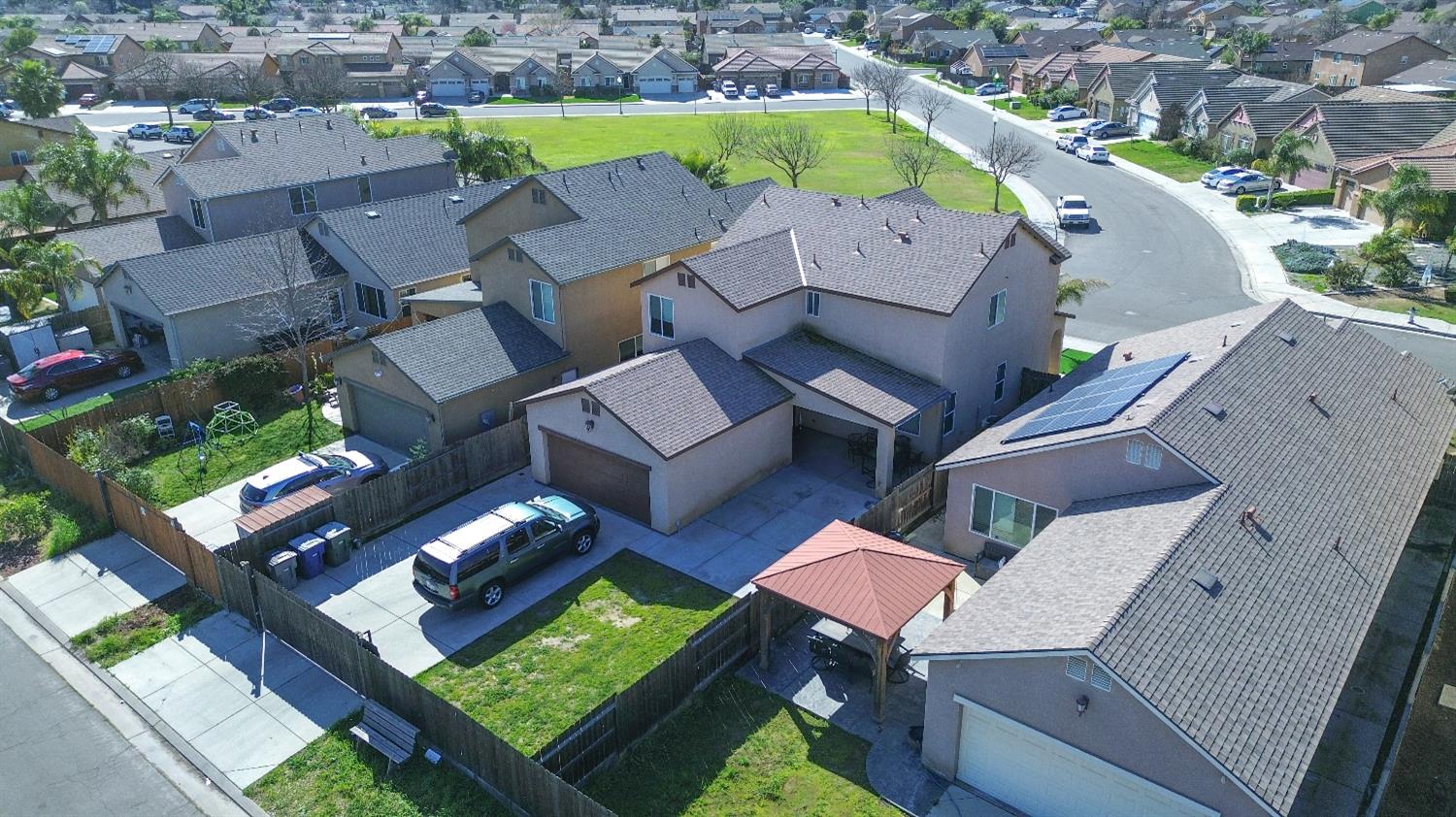 5865 E Beck Ave, Fresno, CA 93727