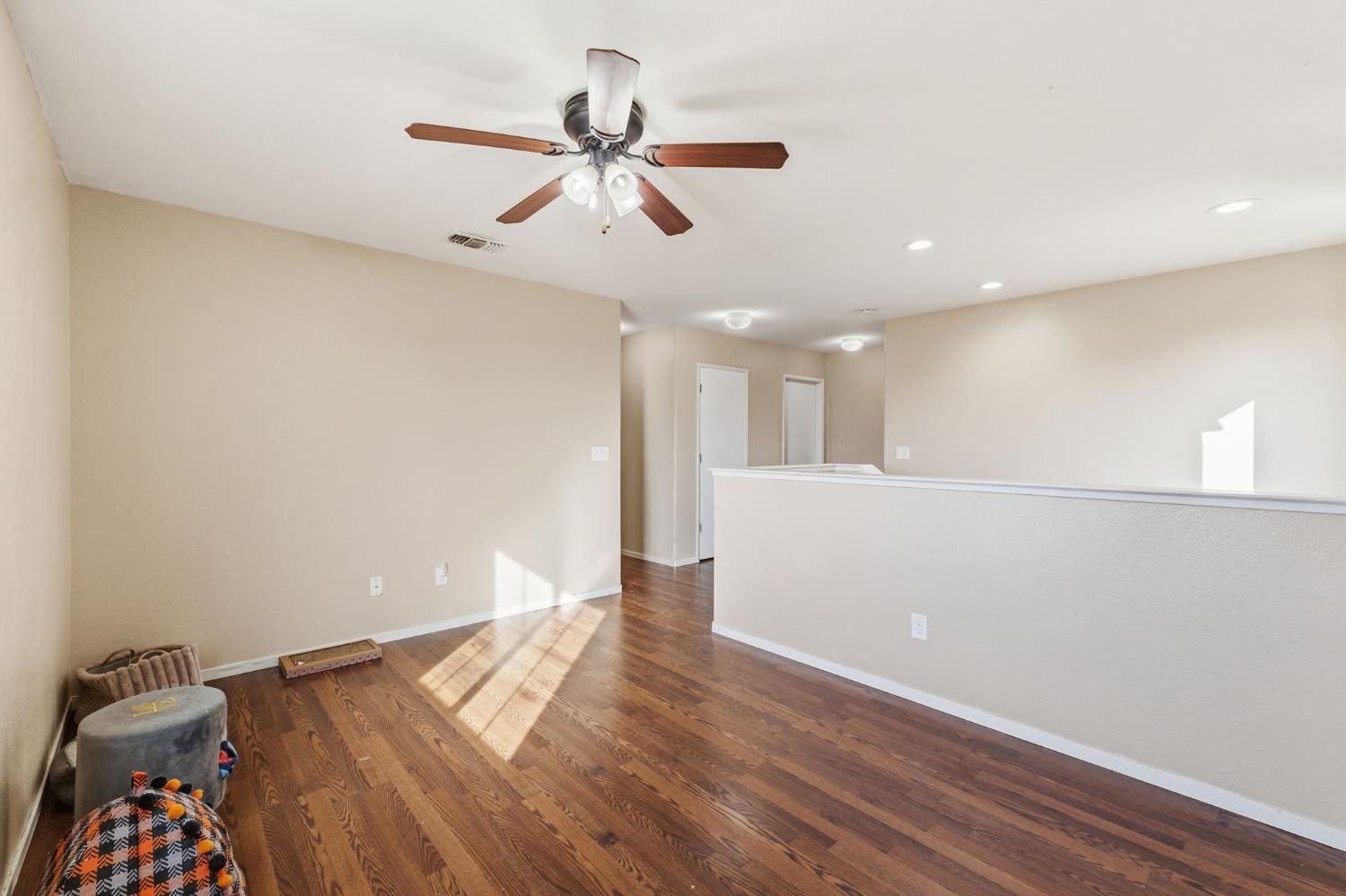 2355 S Rachel Ave, Fresno, CA 93725