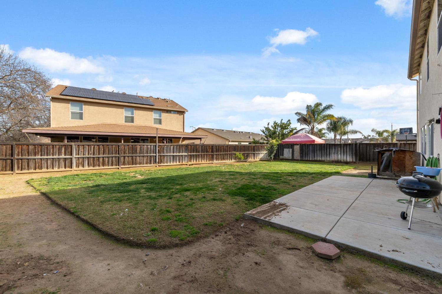 2355 S Rachel Ave, Fresno, CA 93725