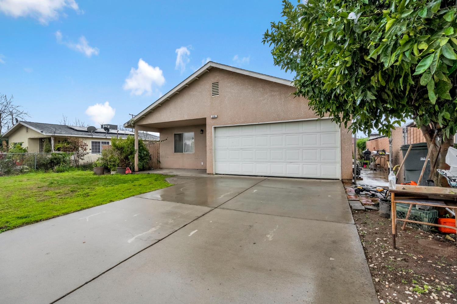 316 E Kaviland Ave, Fresno, CA 93706