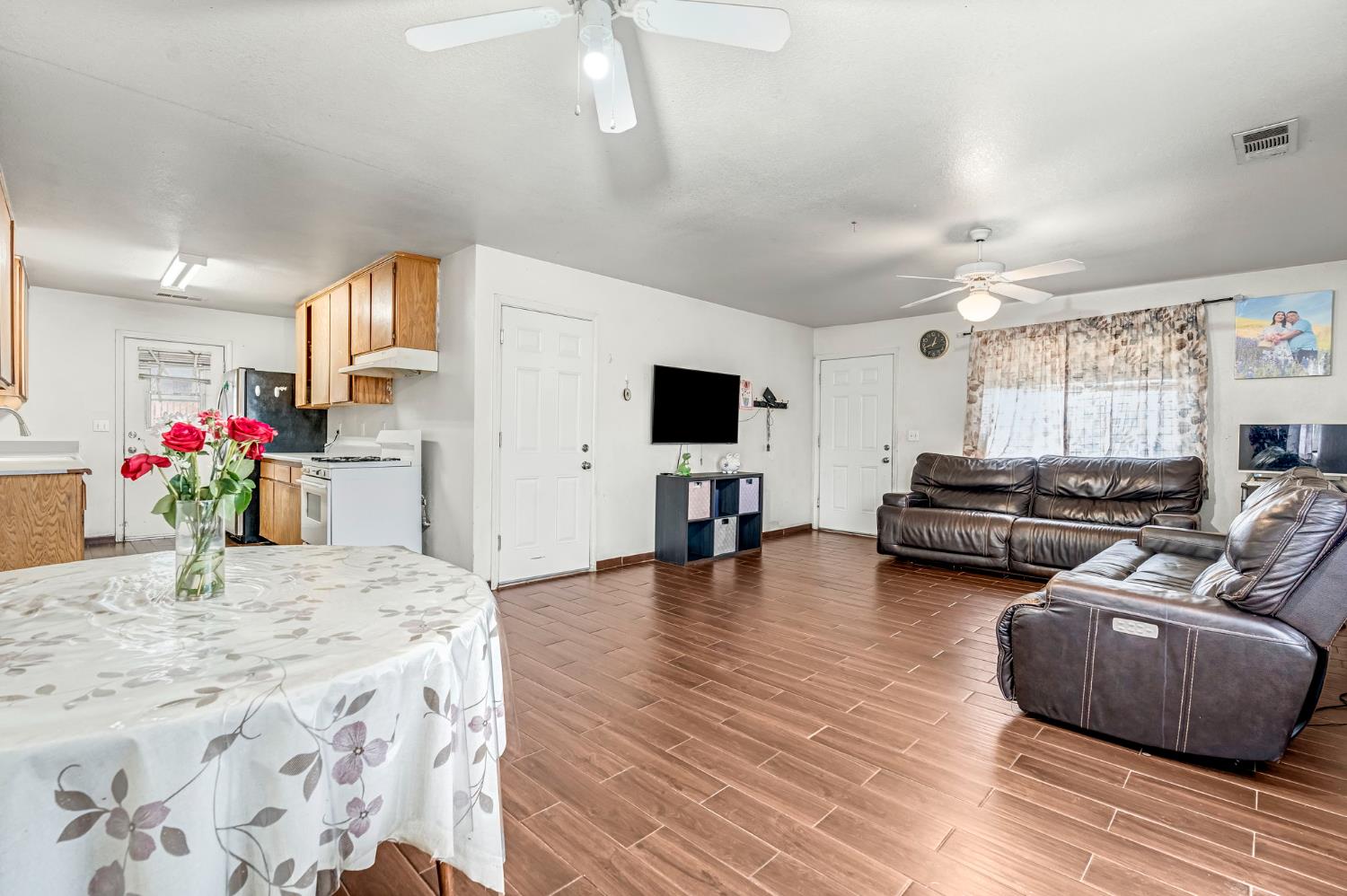 316 E Kaviland Ave, Fresno, CA 93706