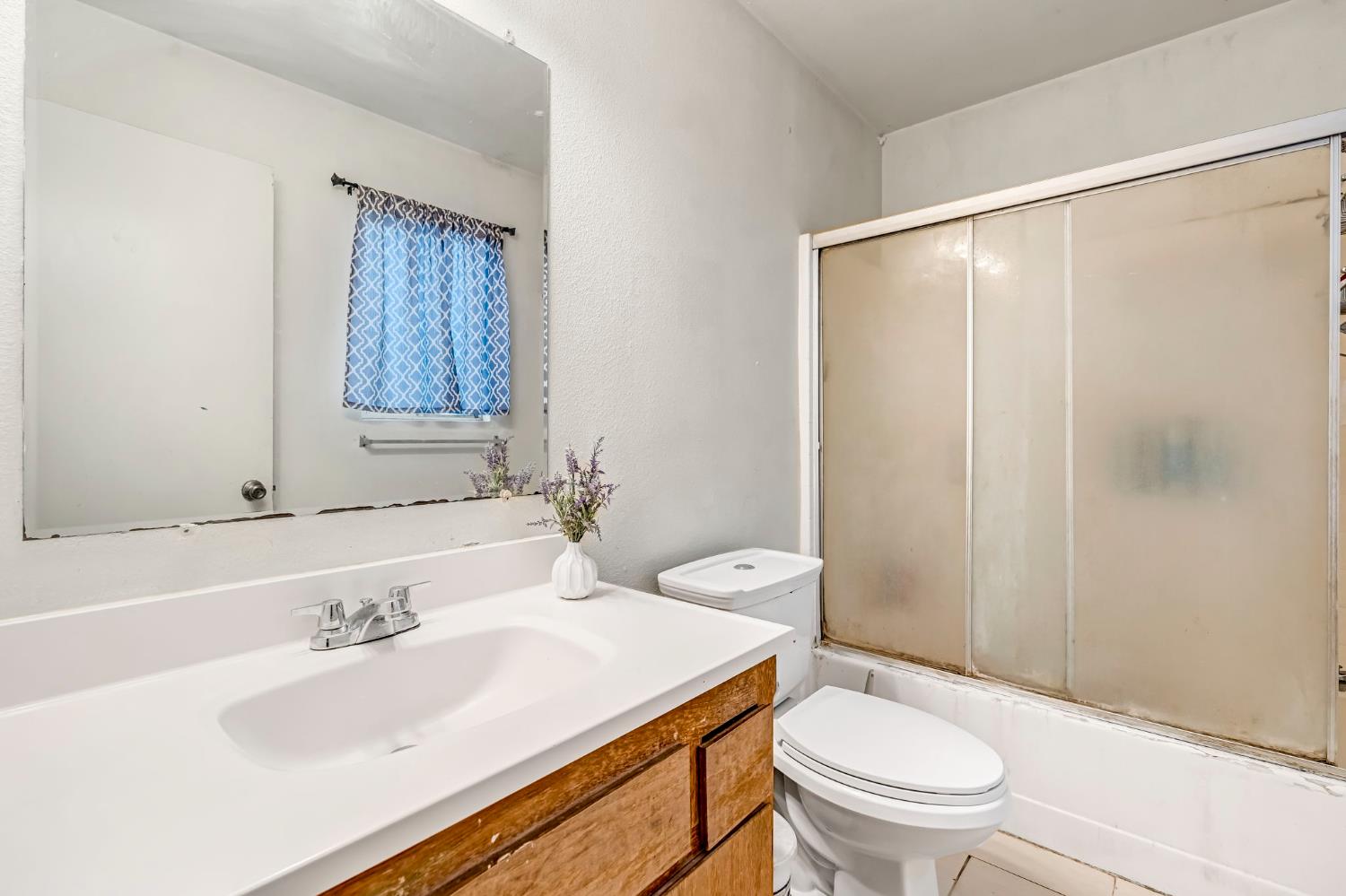 316 E Kaviland Ave, Fresno, CA 93706