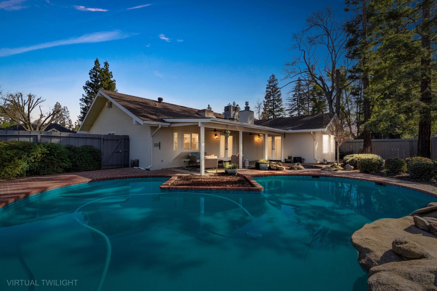 509 E Everglade Ave, Fresno, CA 93720