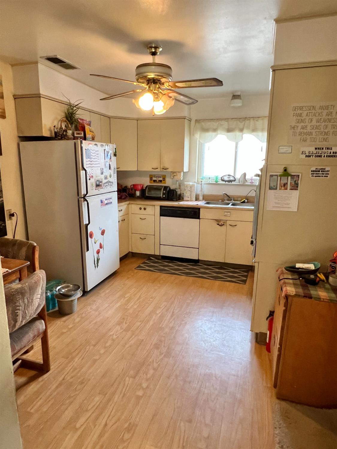 3823 E Holland Ave, Fresno, CA 93726