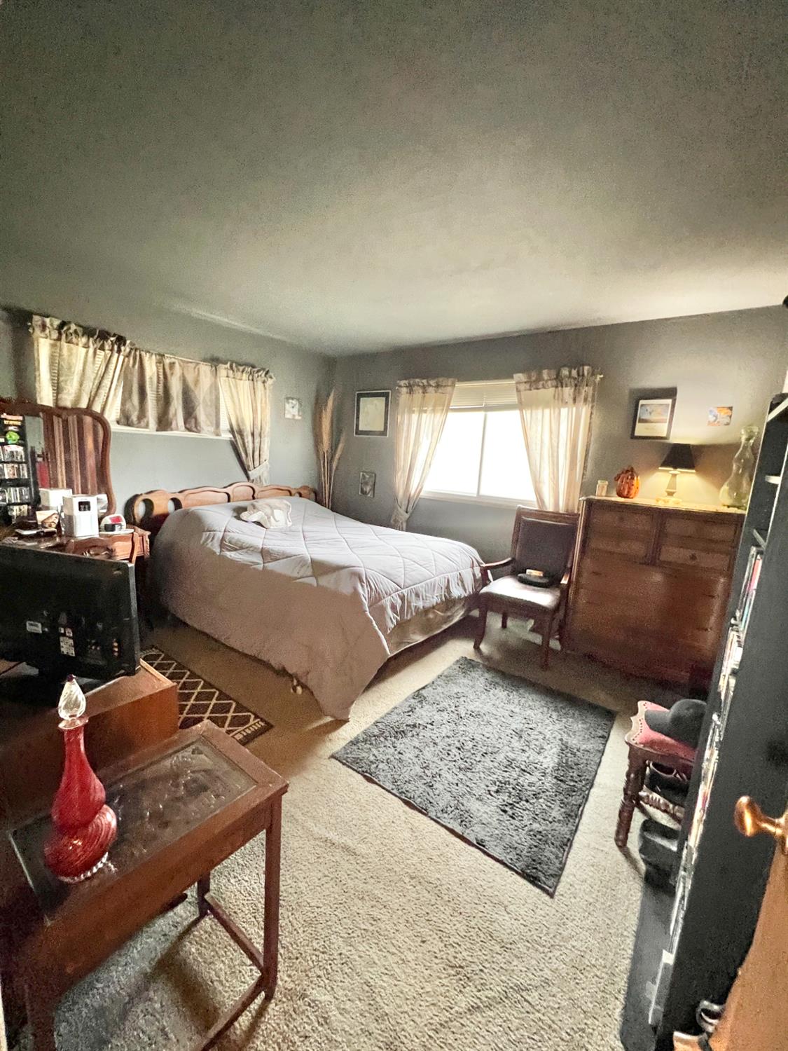 3823 E Holland Ave, Fresno, CA 93726