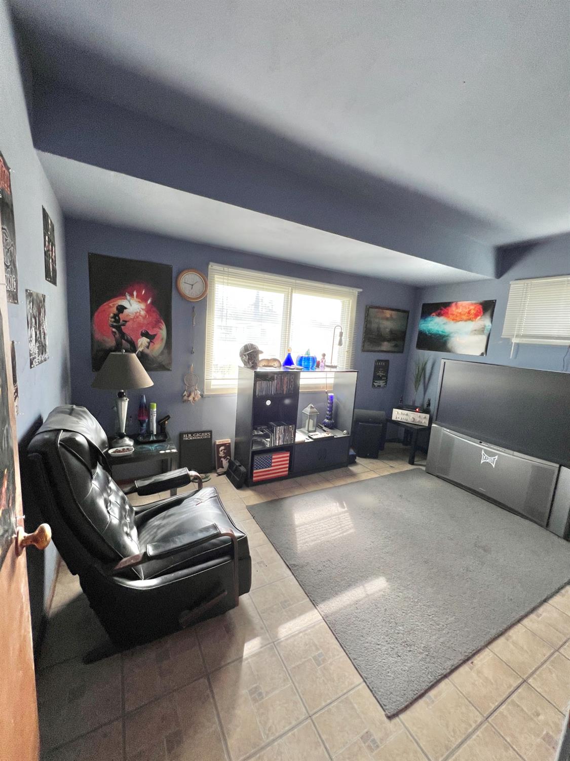 3823 E Holland Ave, Fresno, CA 93726