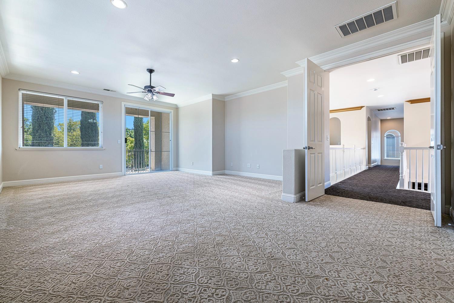 8420 N Ann Ave, Fresno, CA 93720