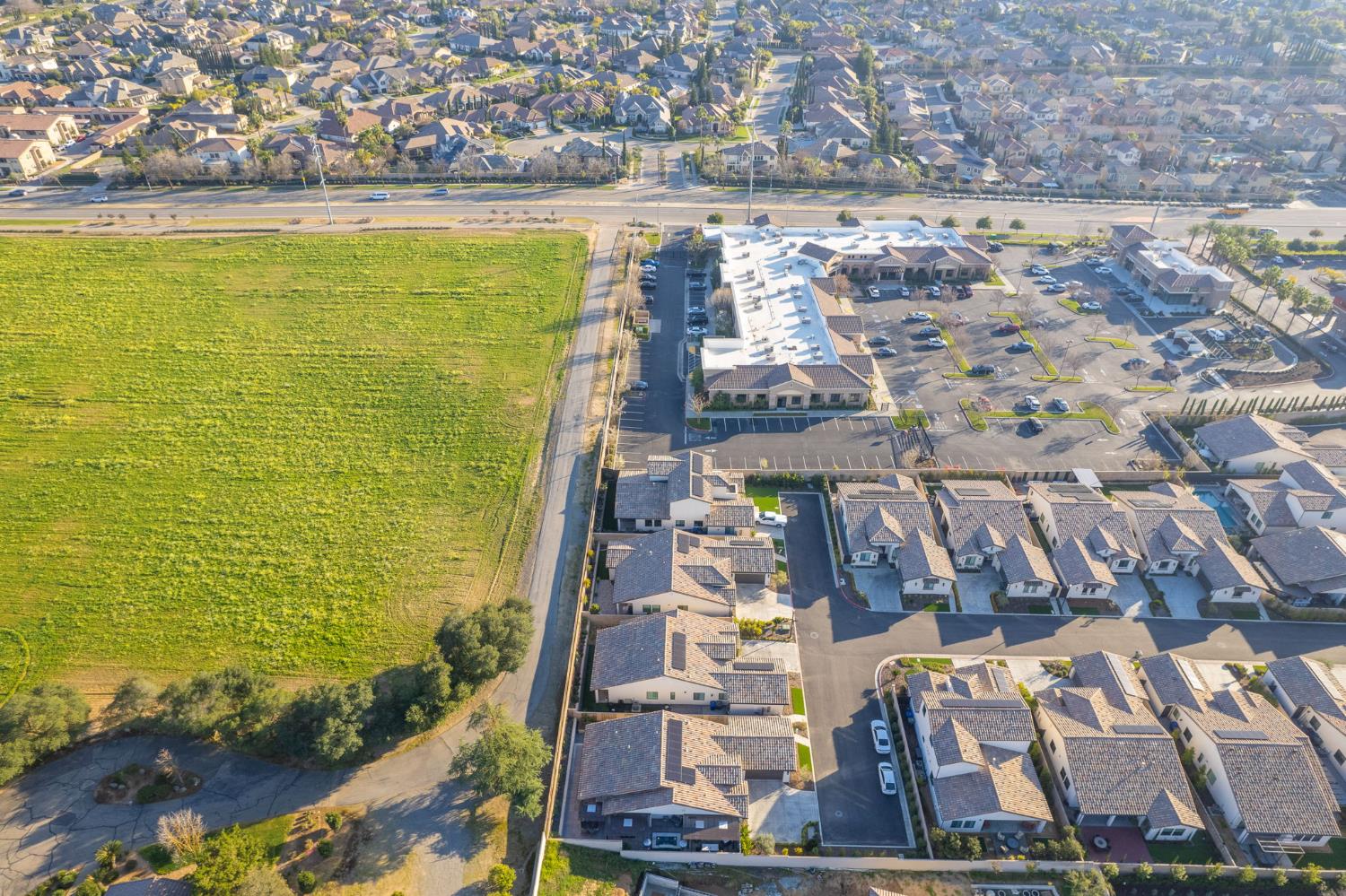 11132 N El Encanto Ln, Fresno, CA 93730