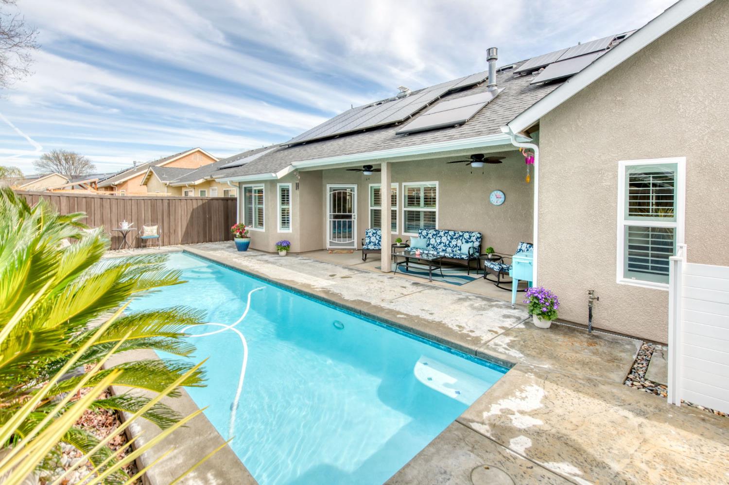 3165 N Arroyo Ave, Fresno, CA 93727