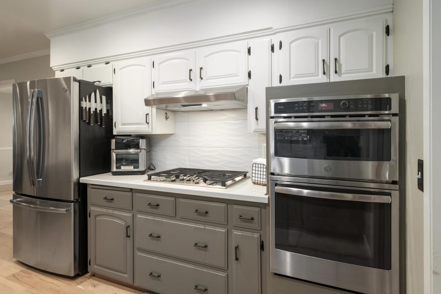 1637 W Los Altos Ave, Fresno, CA 93711