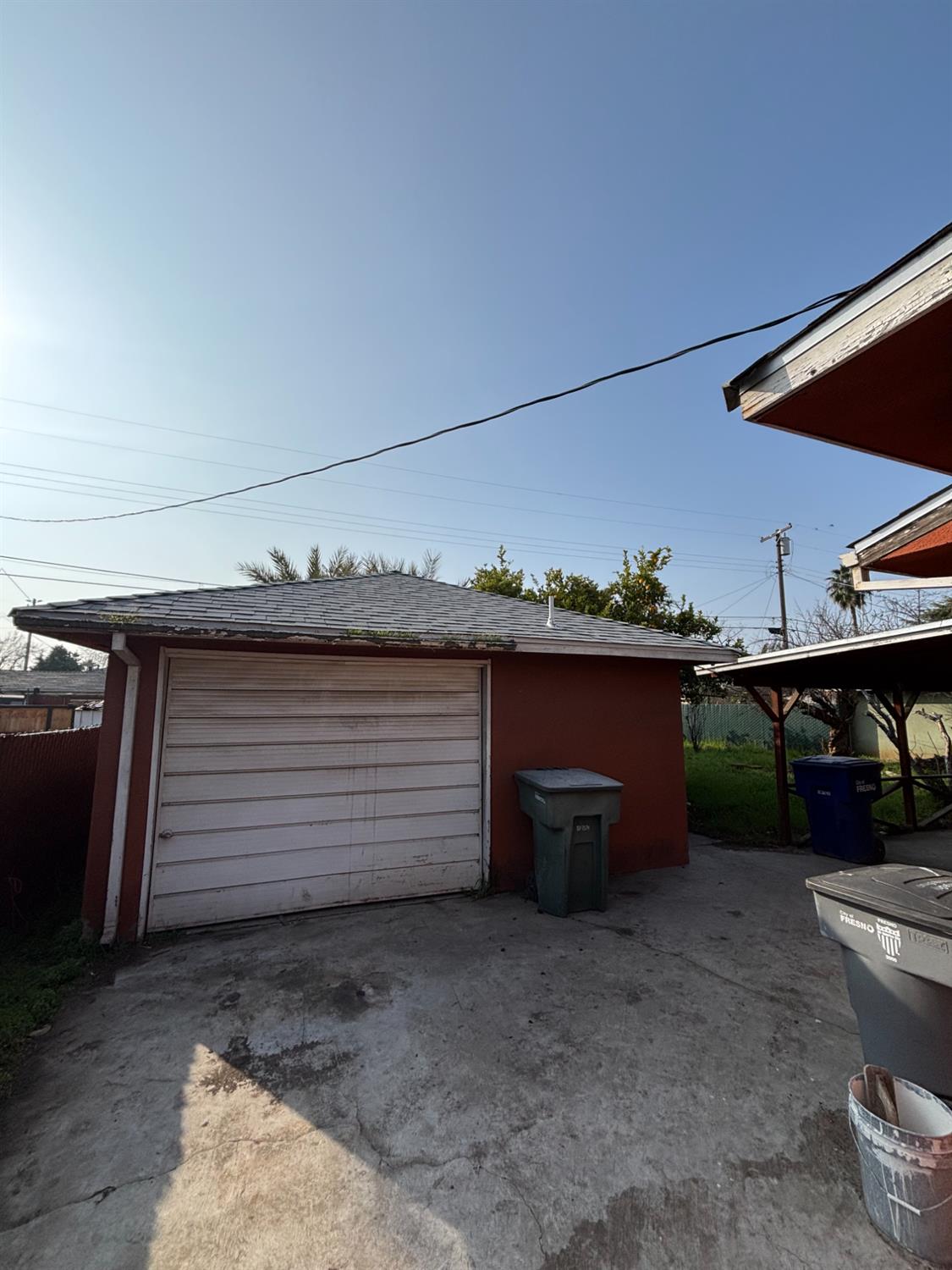 3984 E Butler Ave, Fresno, CA 93702