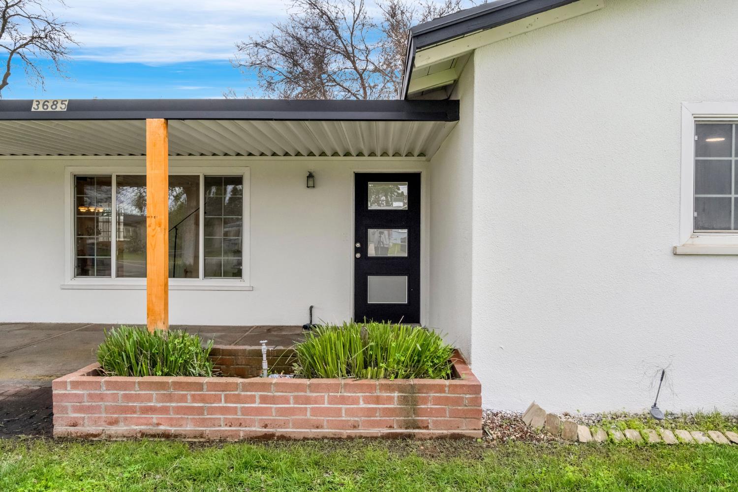 3685 W Cortland Ave, Fresno, CA 93722