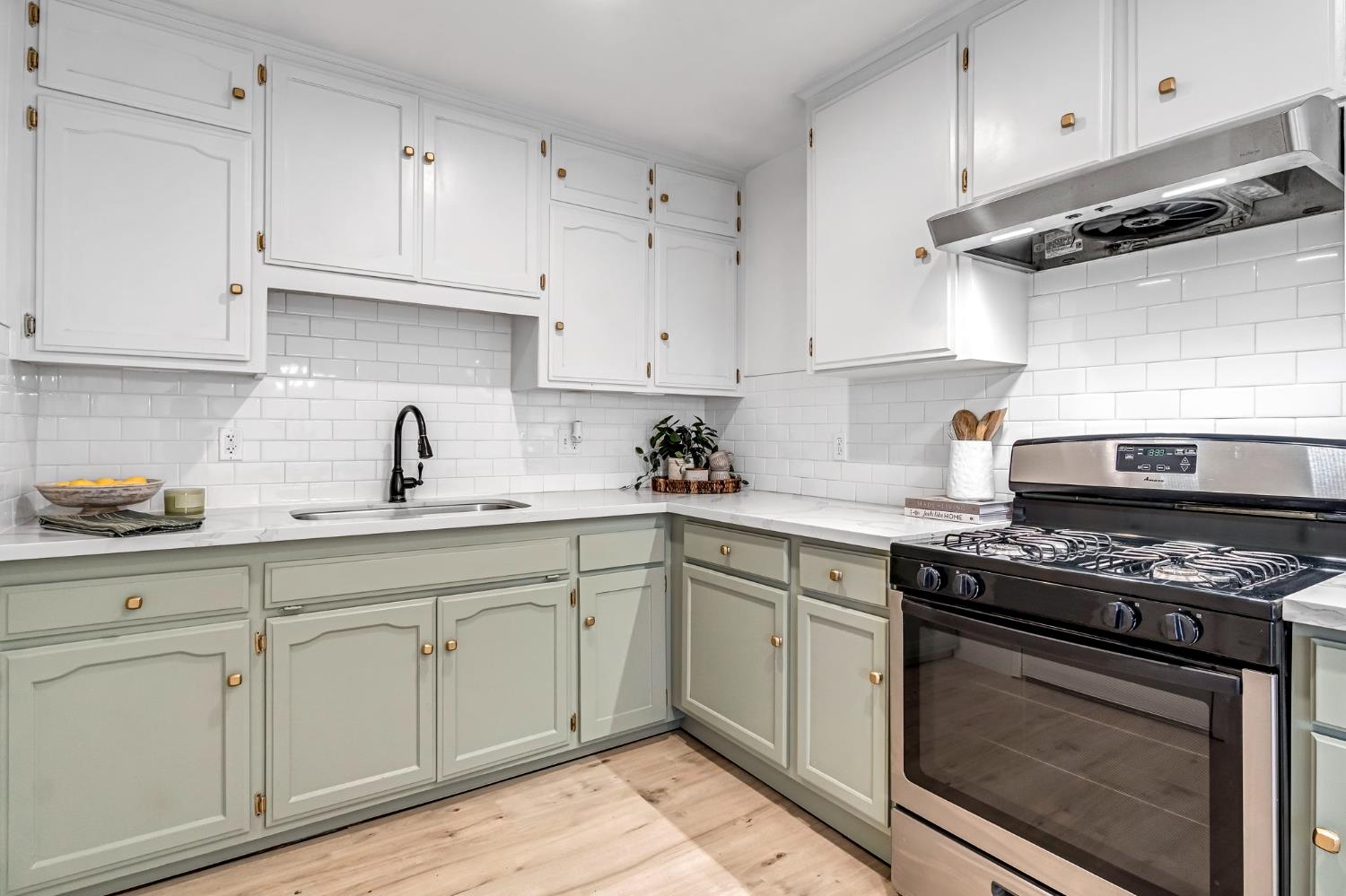 3685 W Cortland Ave, Fresno, CA 93722