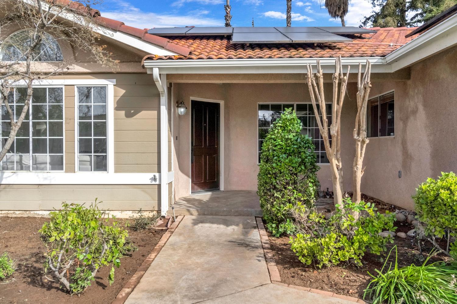 5882 W Fallon Ave, Fresno, CA 93722