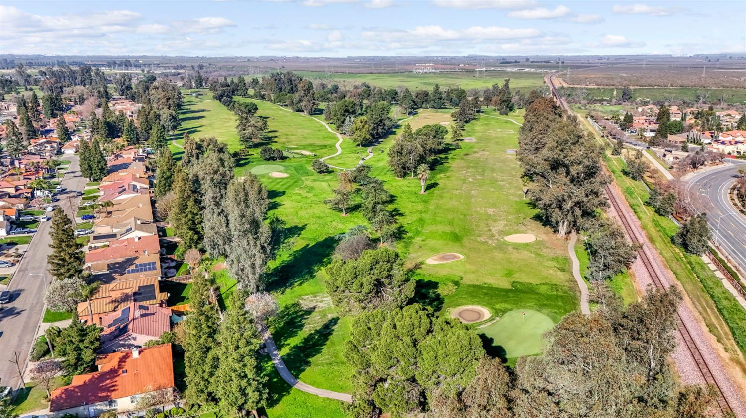 7261 N Ivanhoe Ave, Fresno, CA 93722