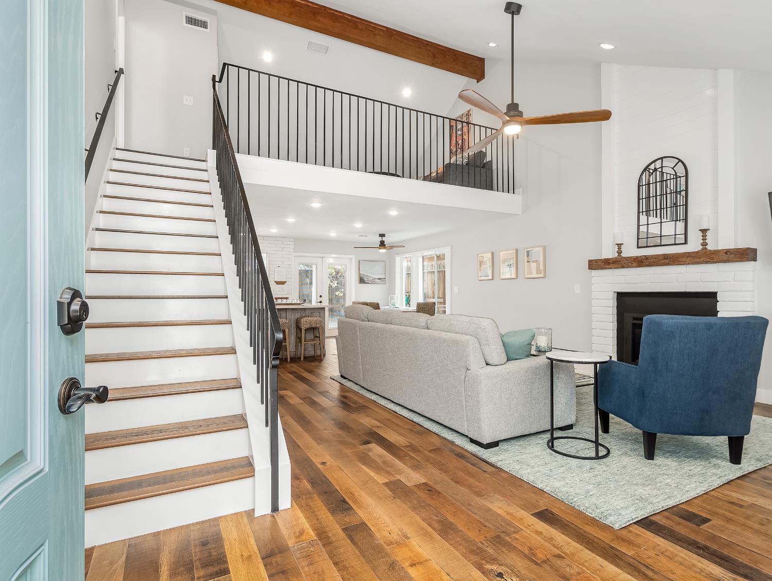 9560 N Barton Ave, Fresno, CA 93720