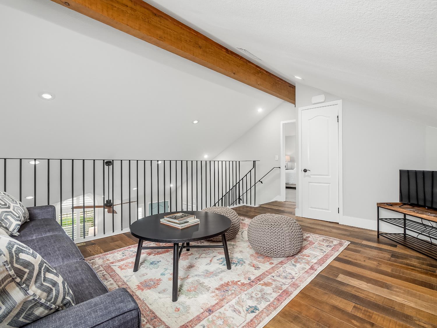 9560 N Barton Ave, Fresno, CA 93720