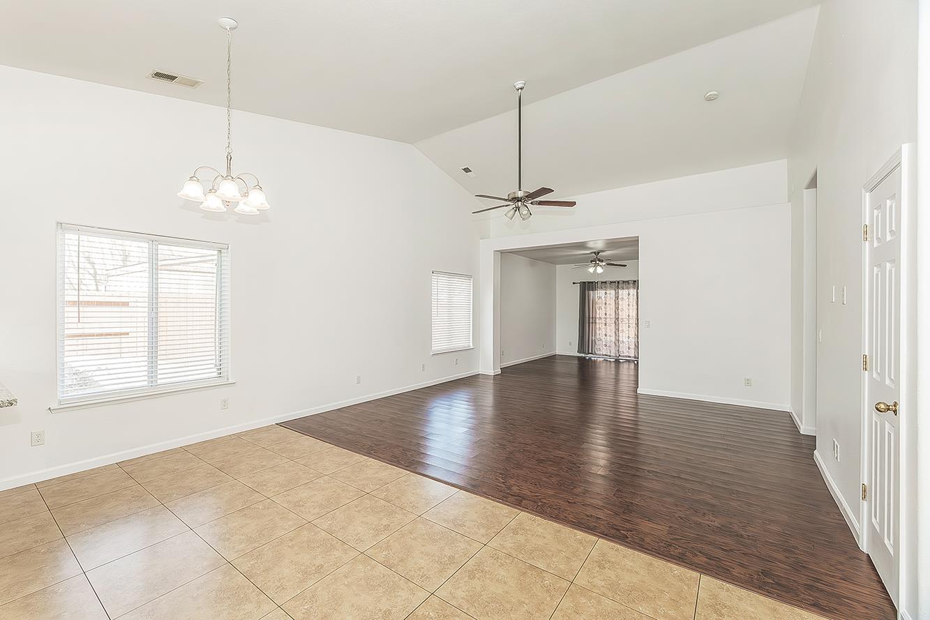 3770 W Princeton Ave, Fresno, CA 93722