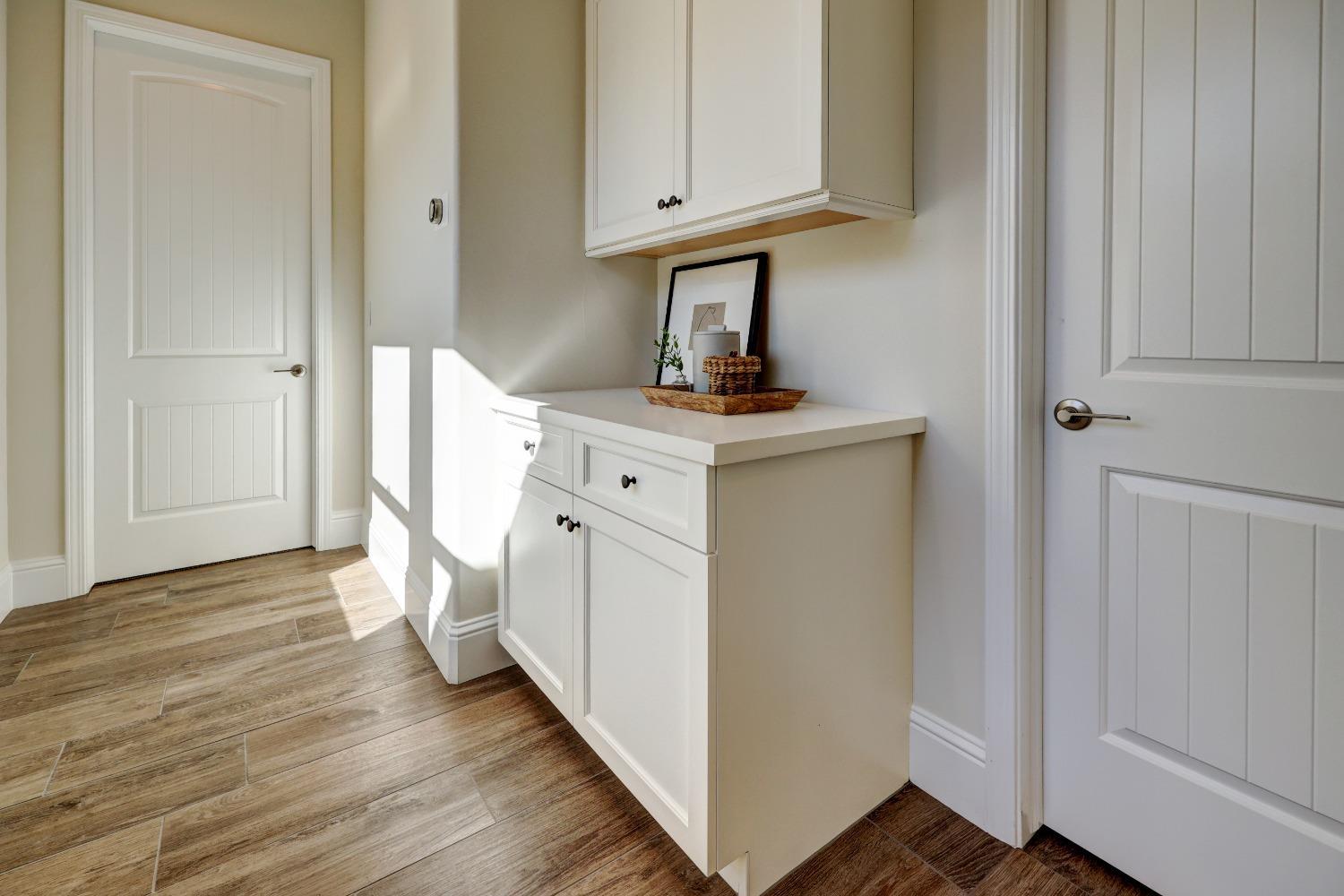 2189 E Strathspey Way, Fresno, CA 93730