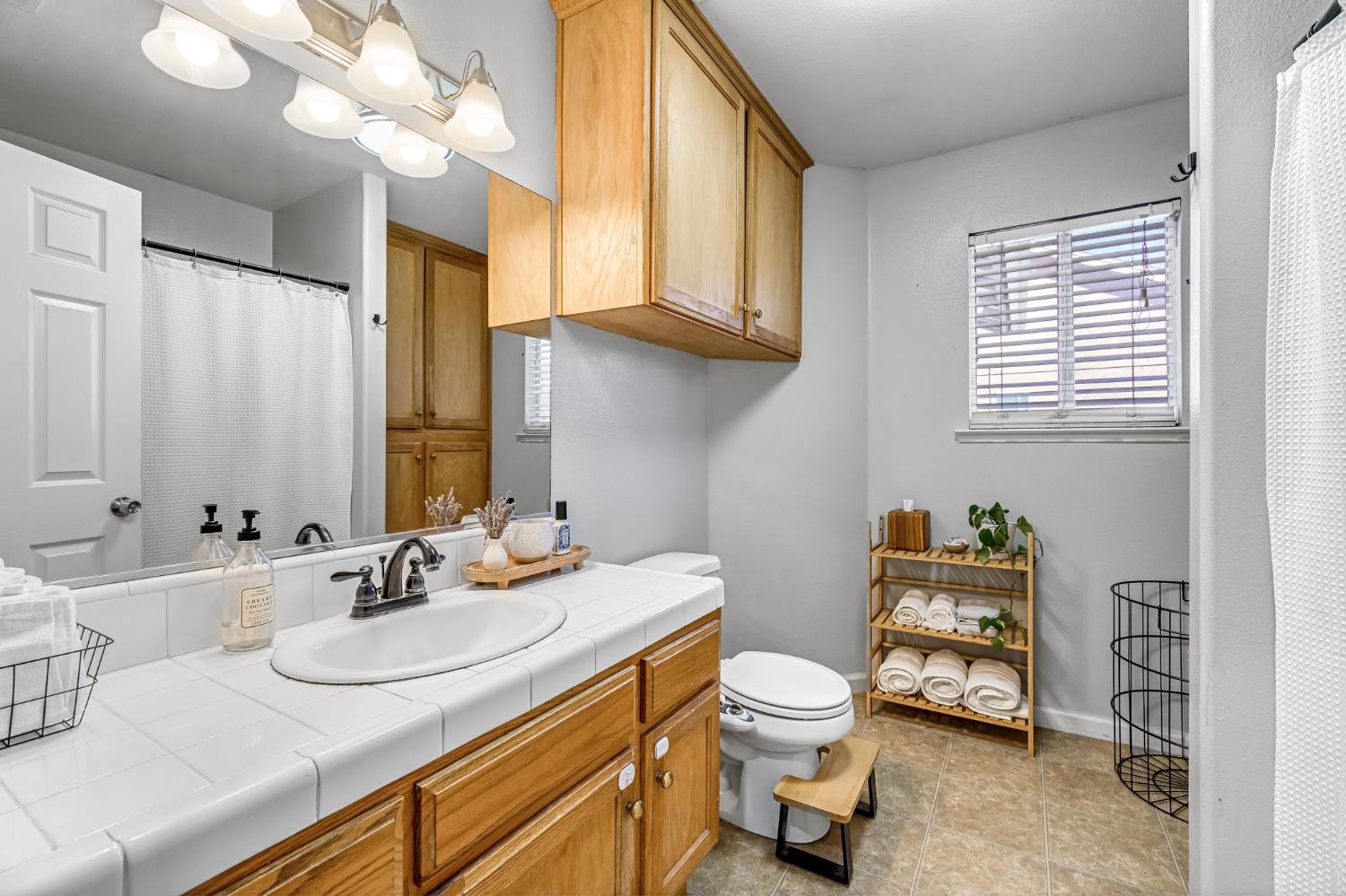 5346 N Rosalia, Fresno, CA 93723