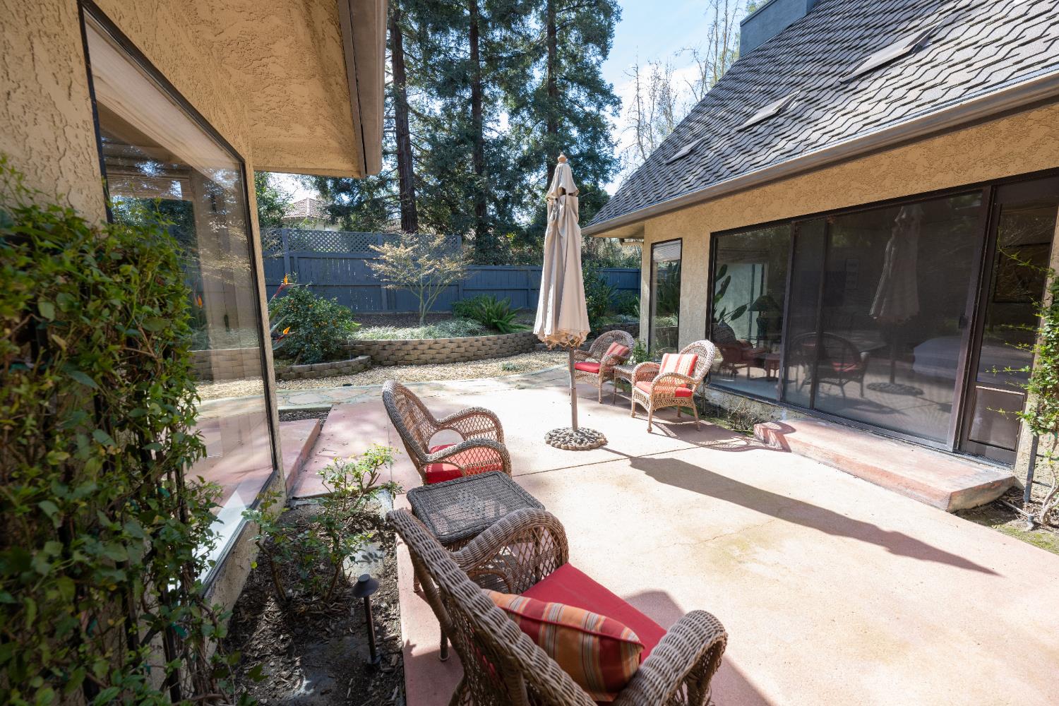 2555 W Bluff Ave #143, Fresno, CA 93711