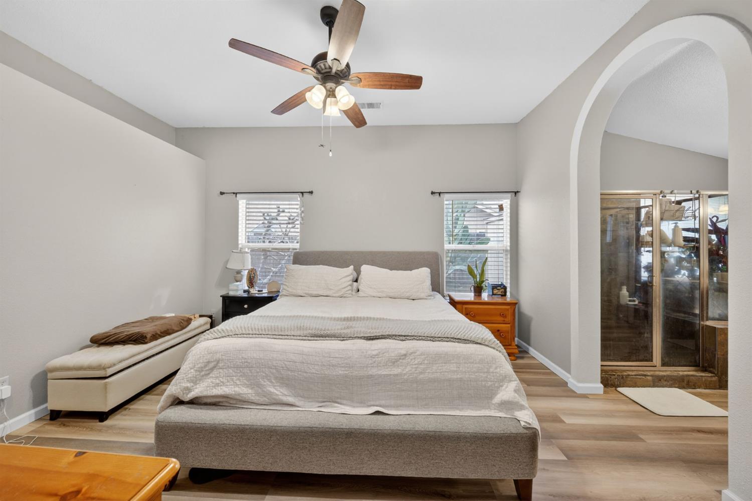 6566 N Western Ave, Fresno, CA 93722