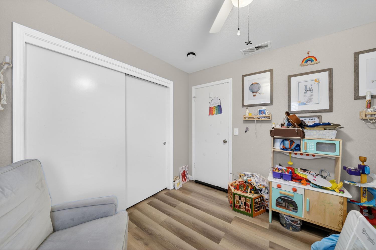 6566 N Western Ave, Fresno, CA 93722