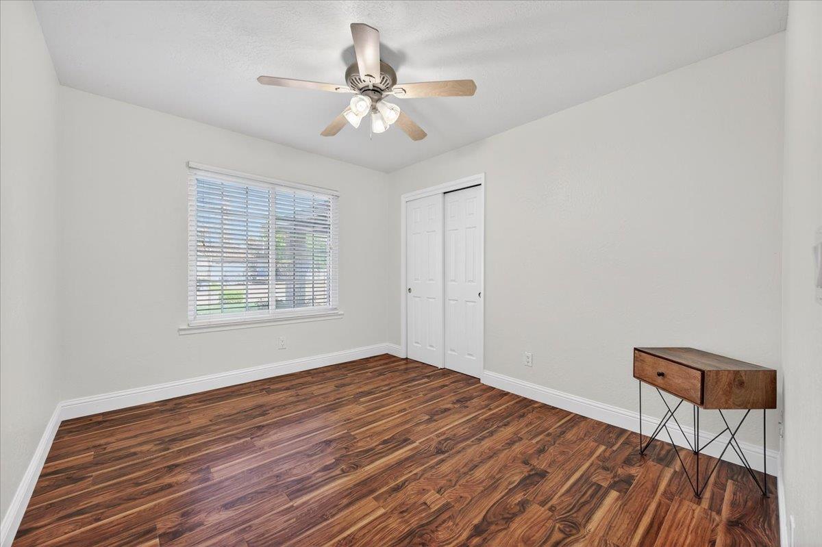 159 W Omaha Ave, Fresno, CA 93711