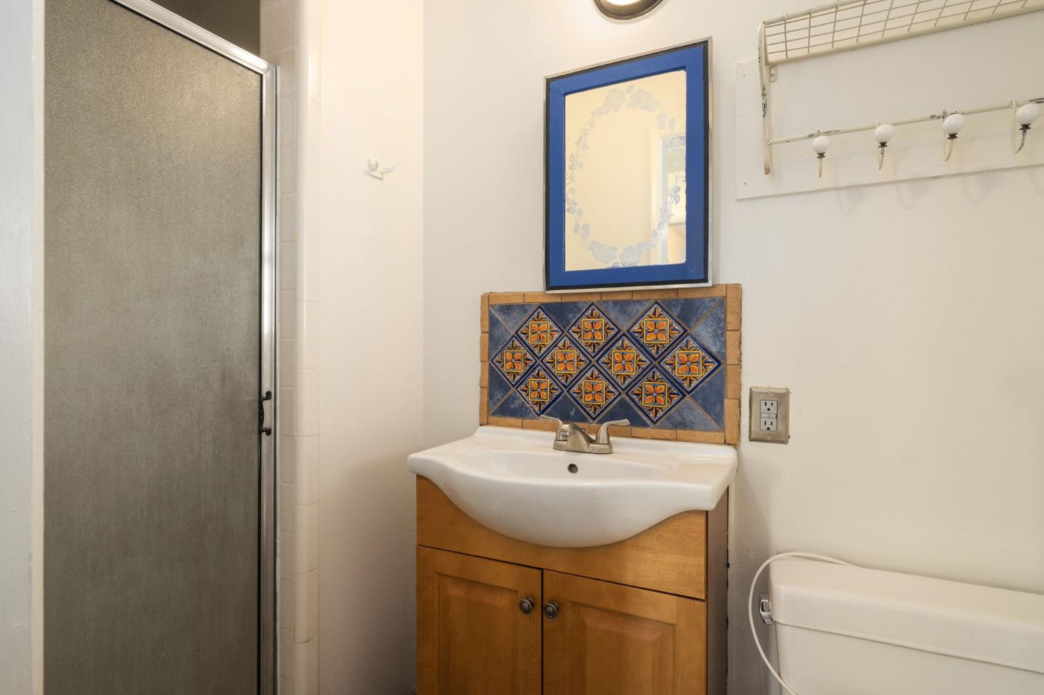 3905 E Cortland Ave, Fresno, CA 93726