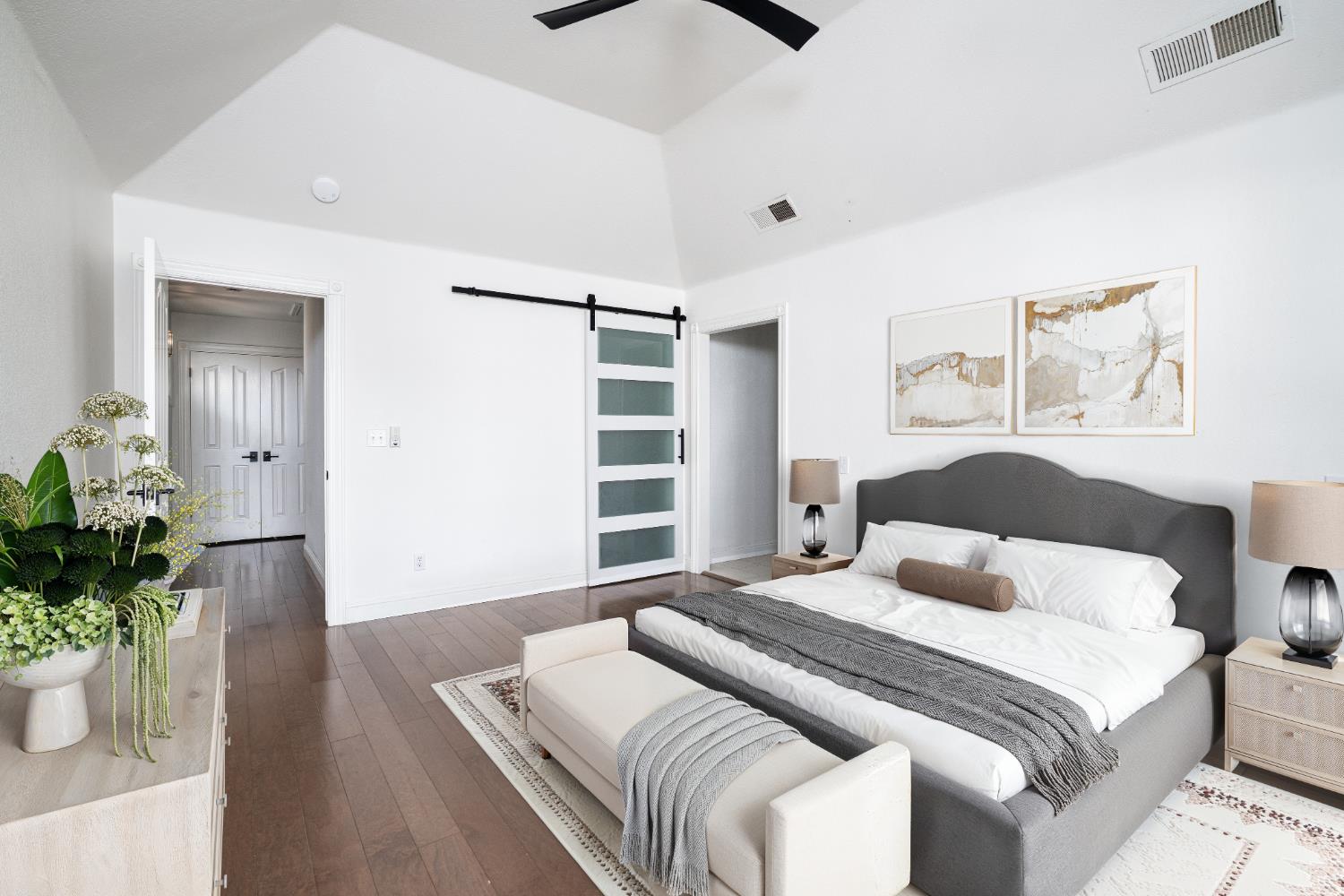 2727 W Bluff Ave #125, Fresno, CA 93711