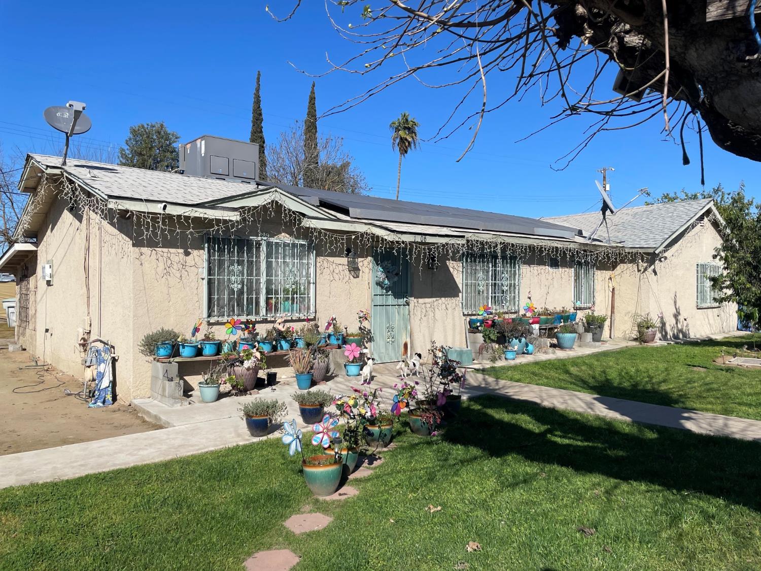 1606 W Thomas Ave, Fresno, CA 93728