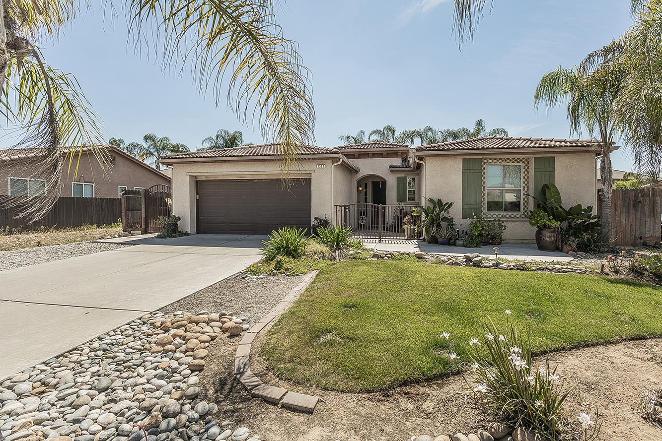 7357 E Redlands Ave, Fresno, CA 93737