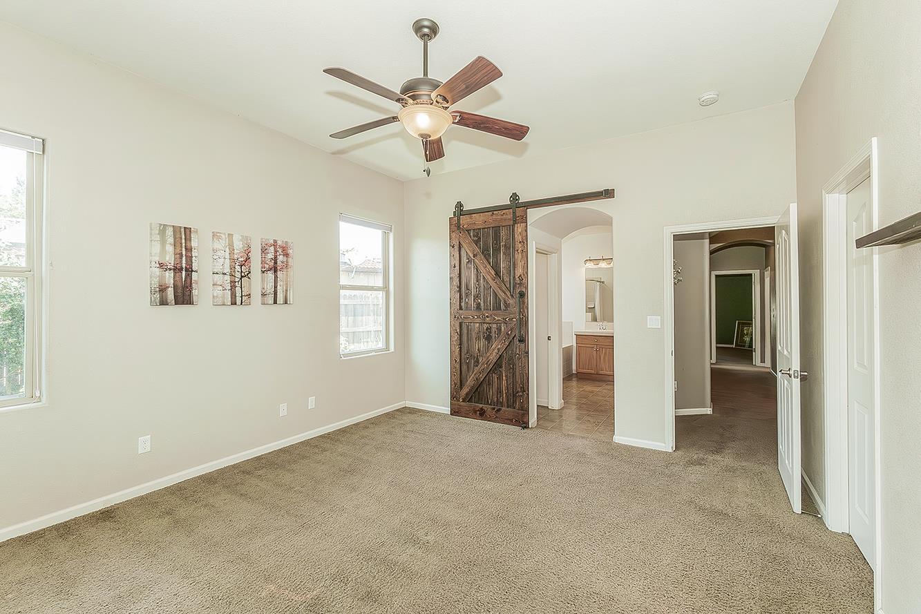 7357 E Redlands Ave, Fresno, CA 93737