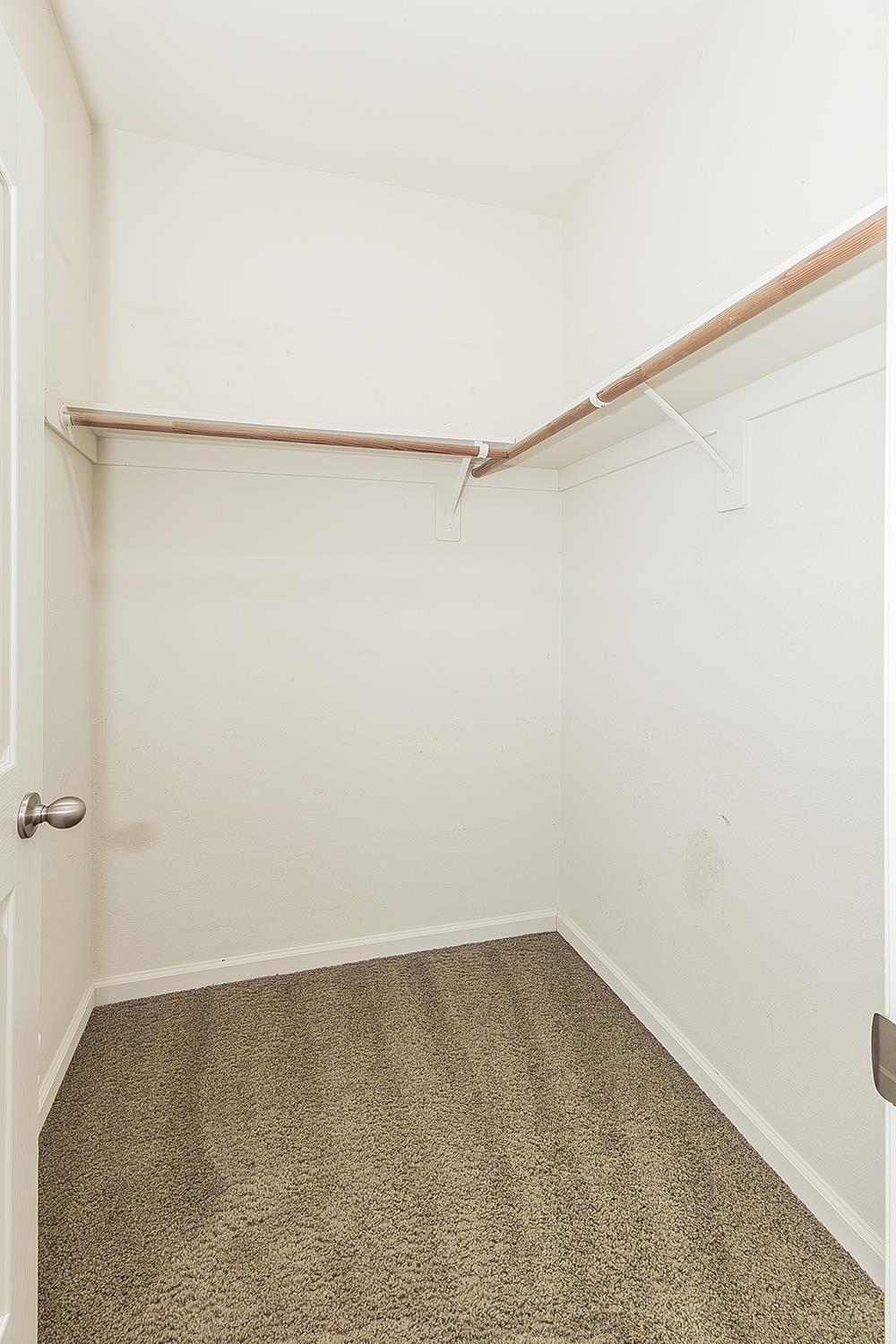 7357 E Redlands Ave, Fresno, CA 93737