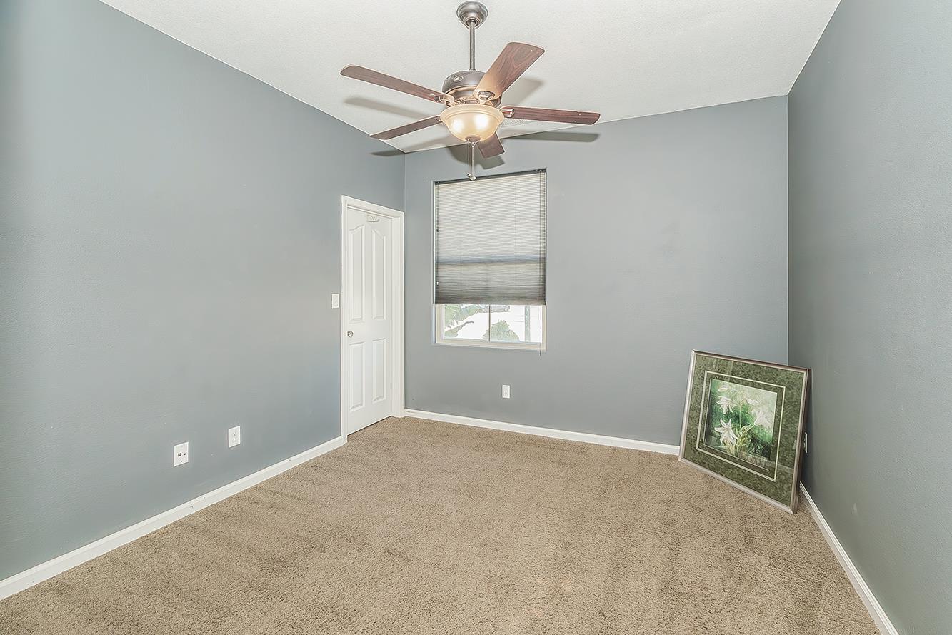 7357 E Redlands Ave, Fresno, CA 93737