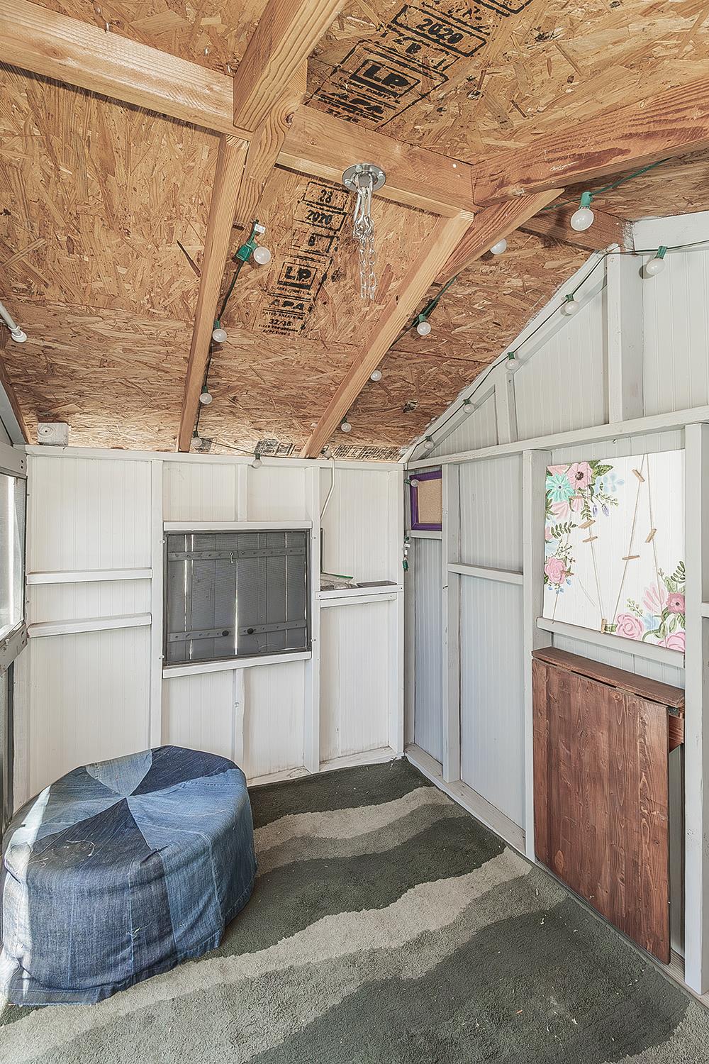 7357 E Redlands Ave, Fresno, CA 93737