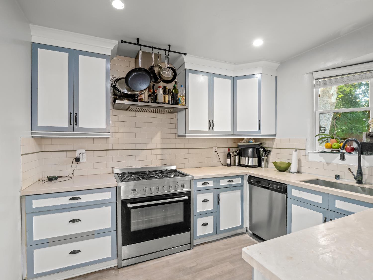 4012 N Wishon Ave, Fresno, CA 93704