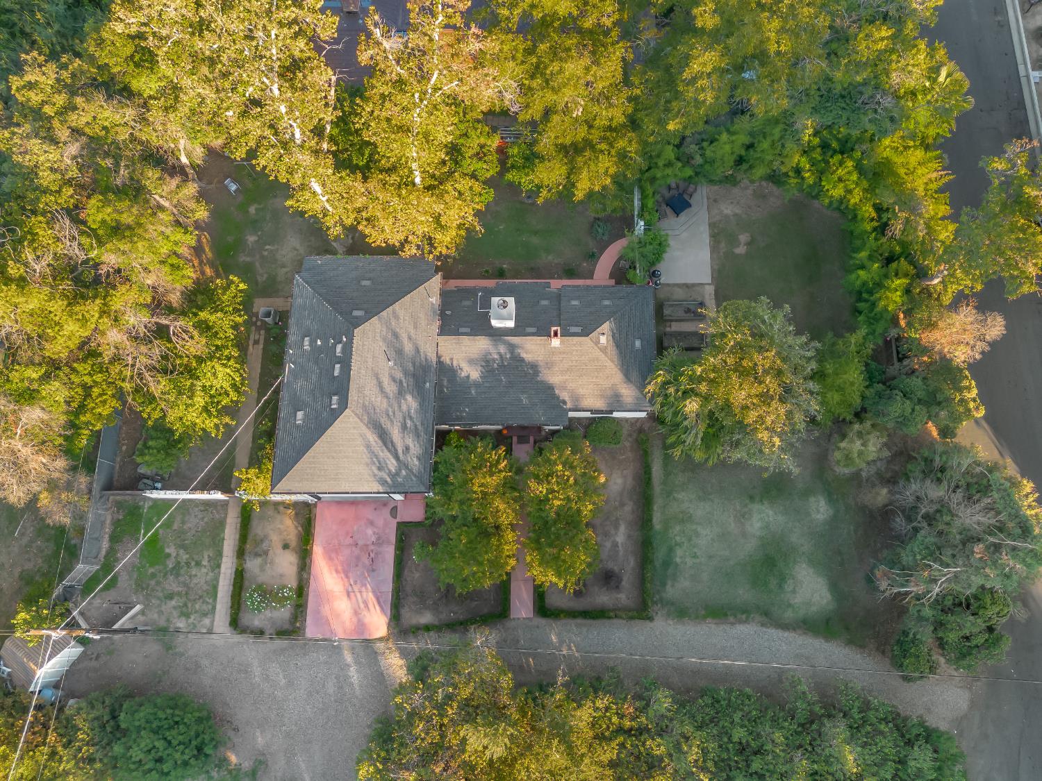 4012 N Wishon Ave, Fresno, CA 93704