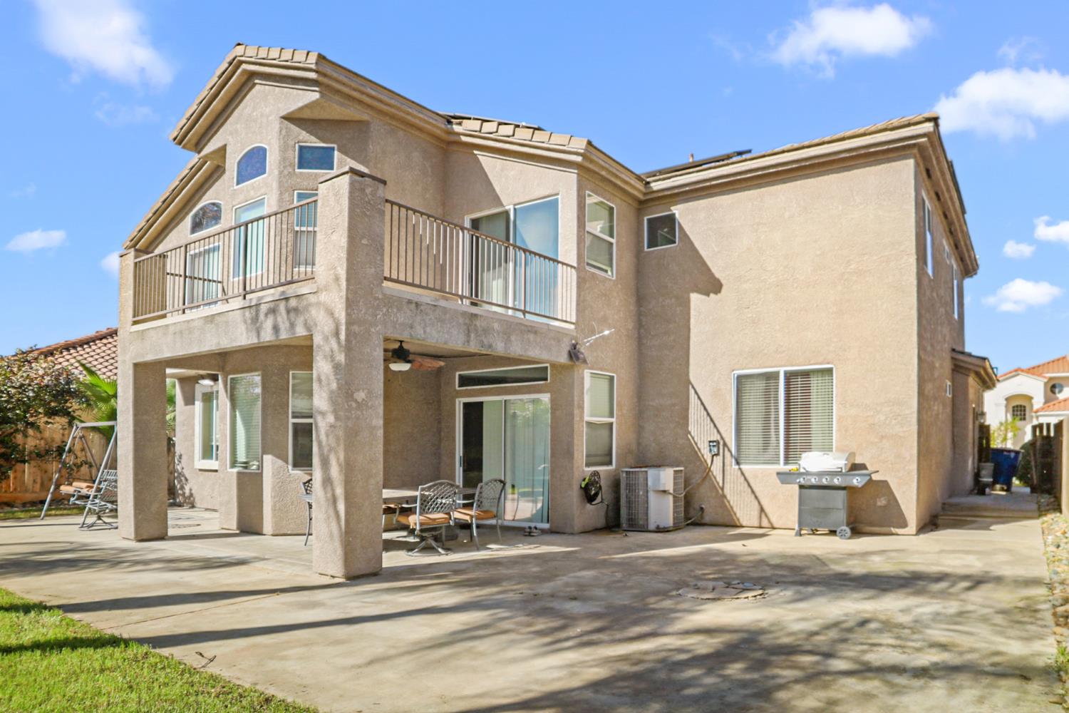 5811 W Cromwell Ave, Fresno, CA 93722