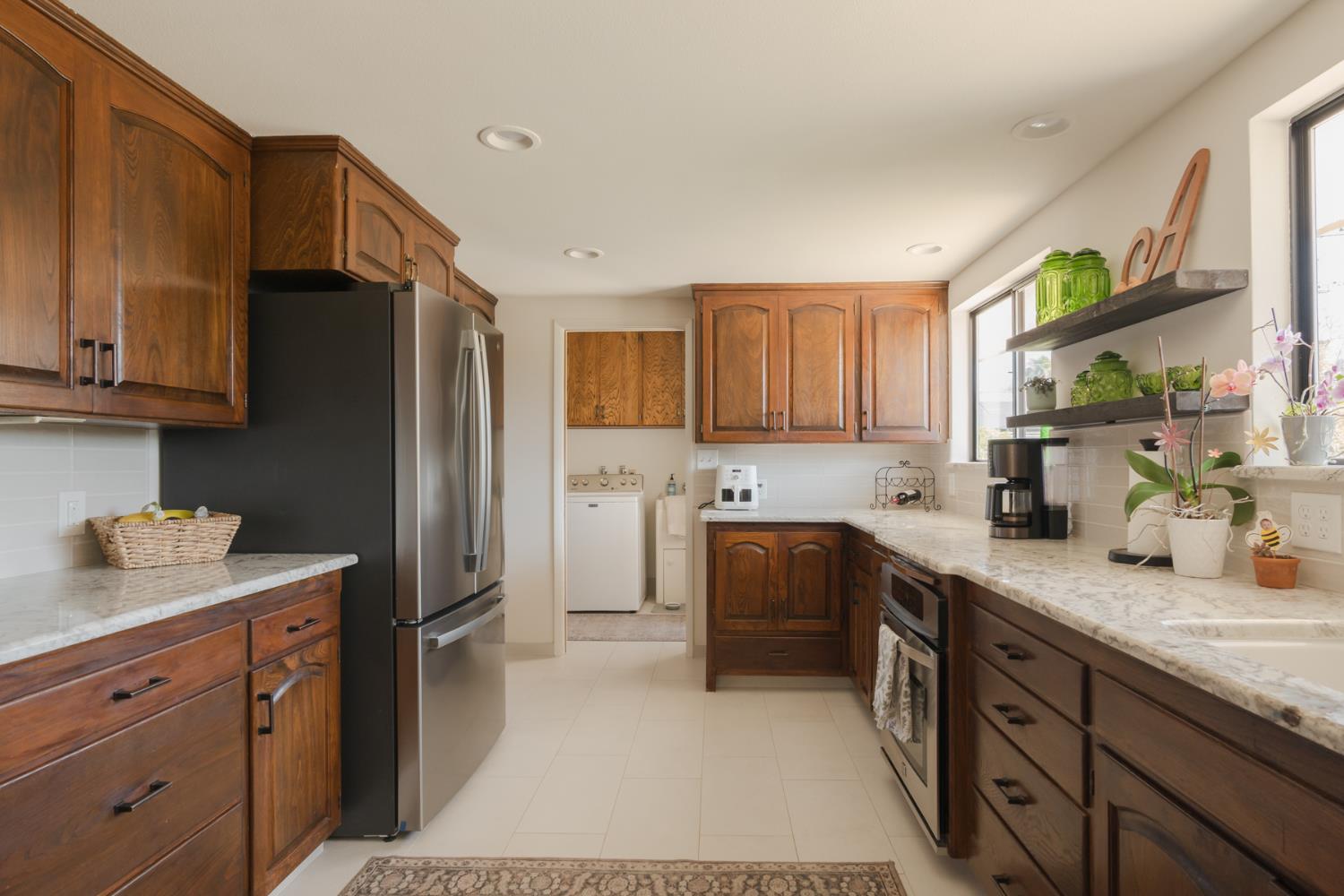 1509 W San Madele Ave, Fresno, CA 93711