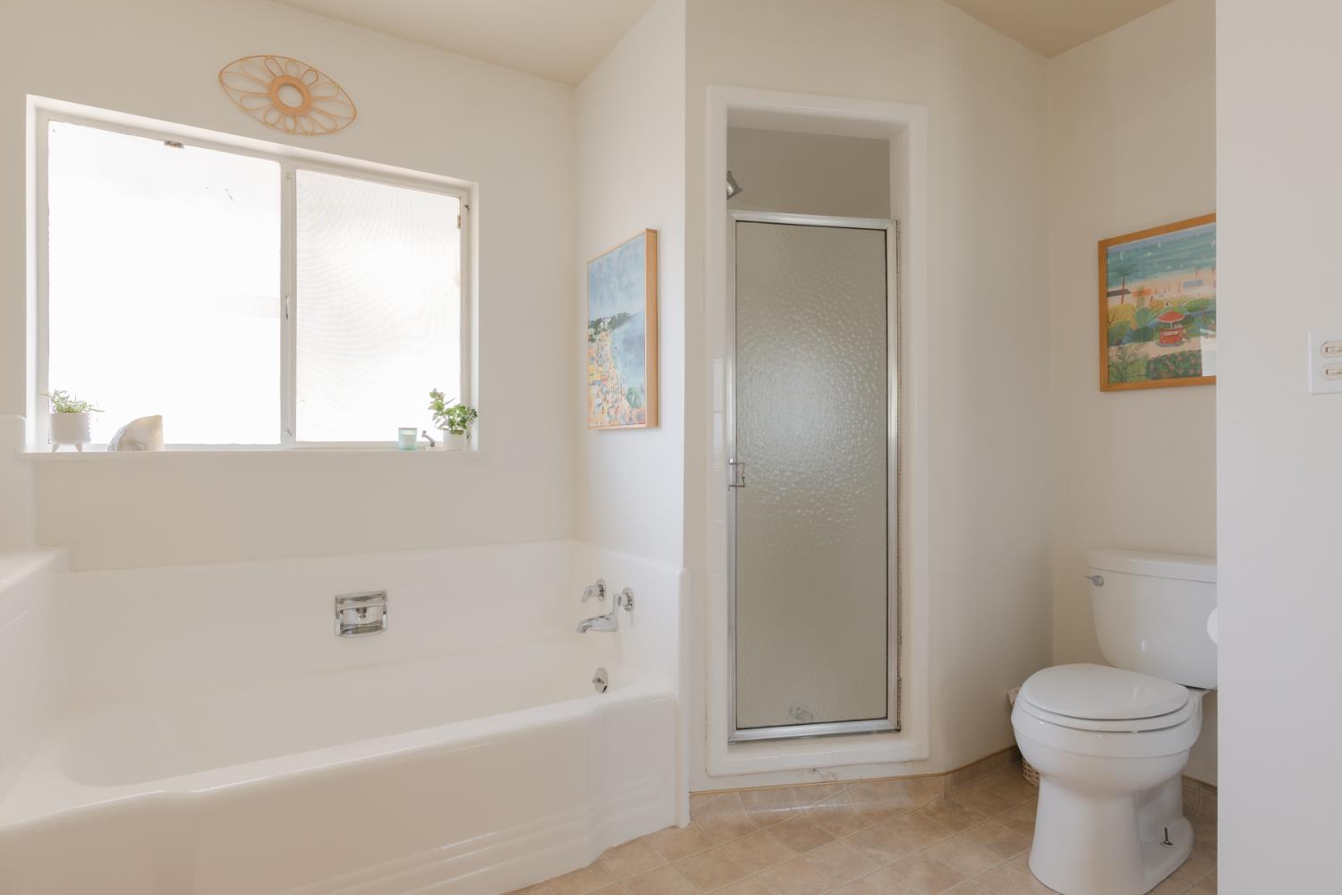 1509 W San Madele Ave, Fresno, CA 93711